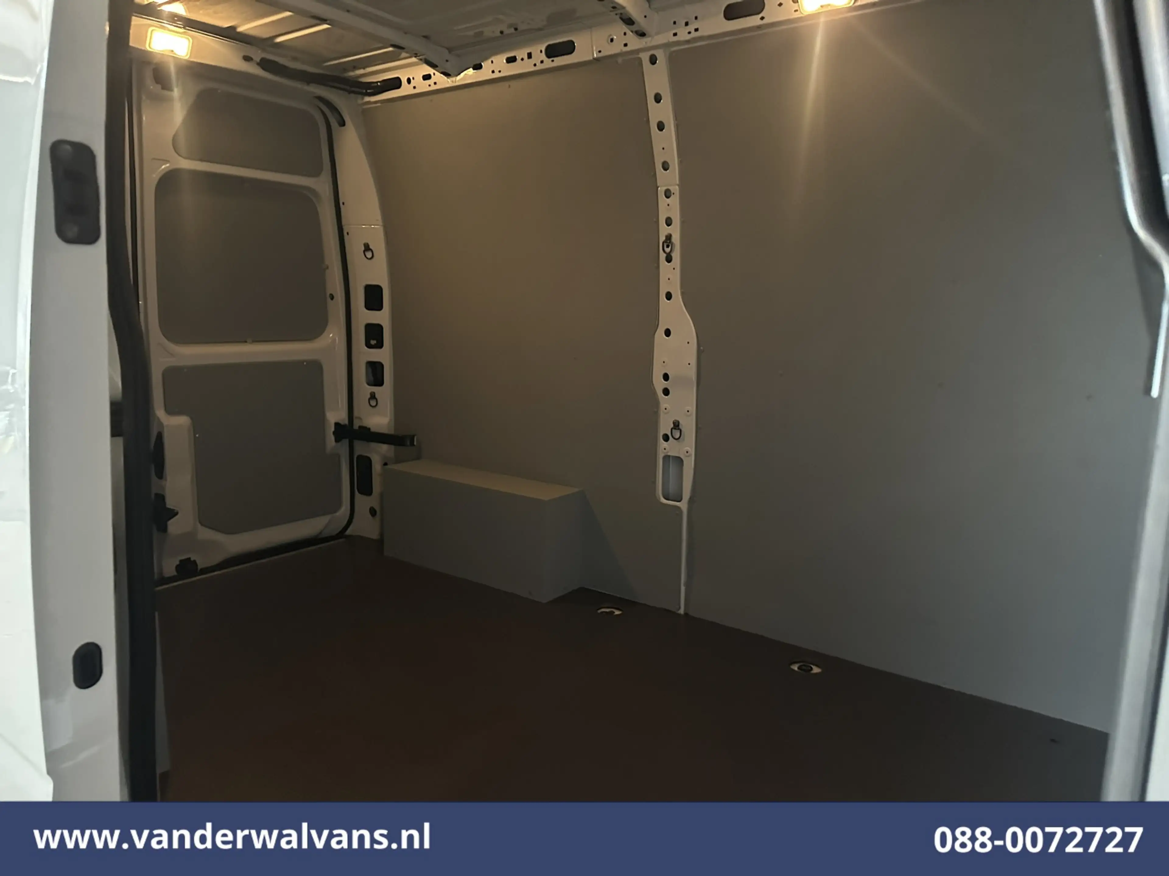 Renault Master 2.3 dCi 136pk L2H2 Euro6 Airco | Navigatie | Camer — photo 14
