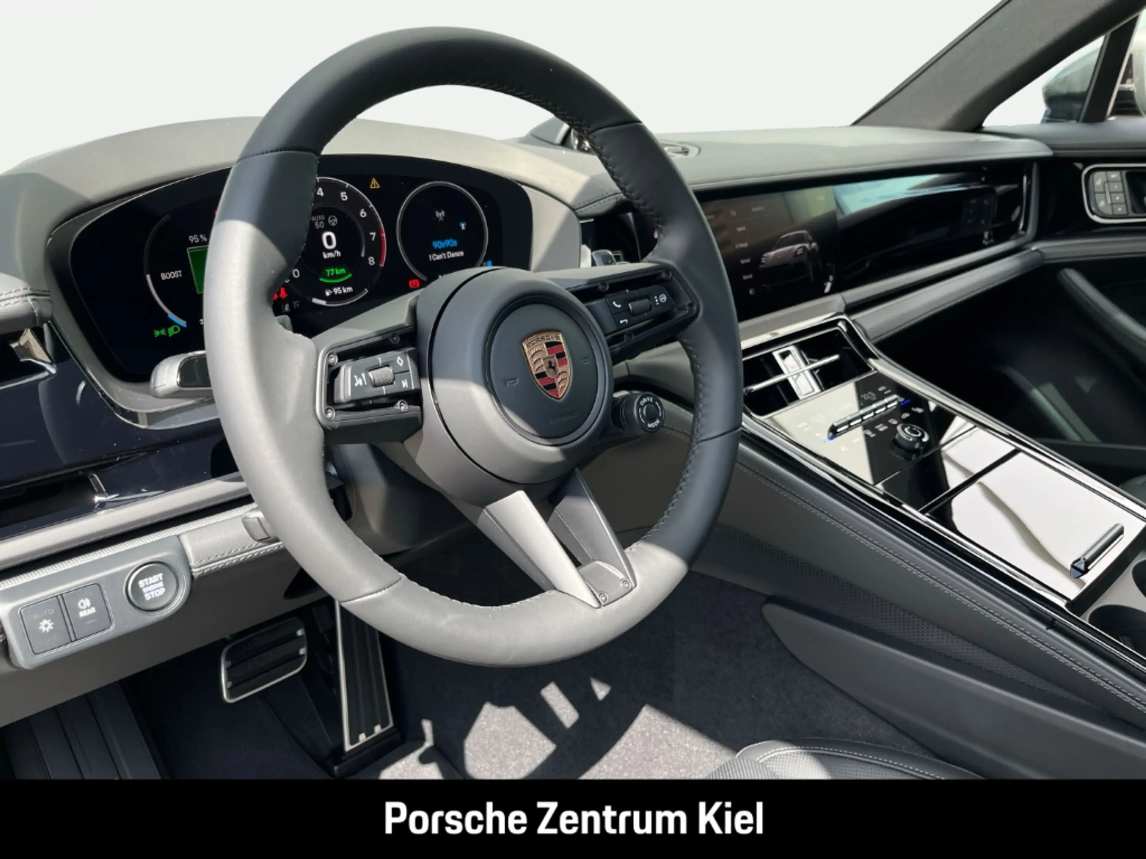 Porsche Panamera 4 E-Hybrid HA-Lenkung InnoDrive HUD — photo 10
