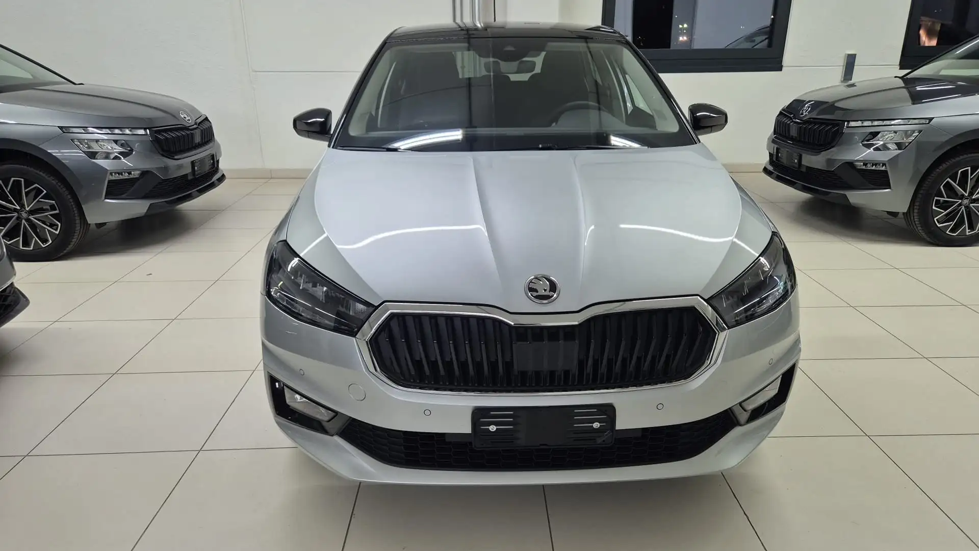 Skoda Fabia 1.0 MPI EVO 80 CV 130 Edition+LIGHT& VIEV PACK Argent - 2
