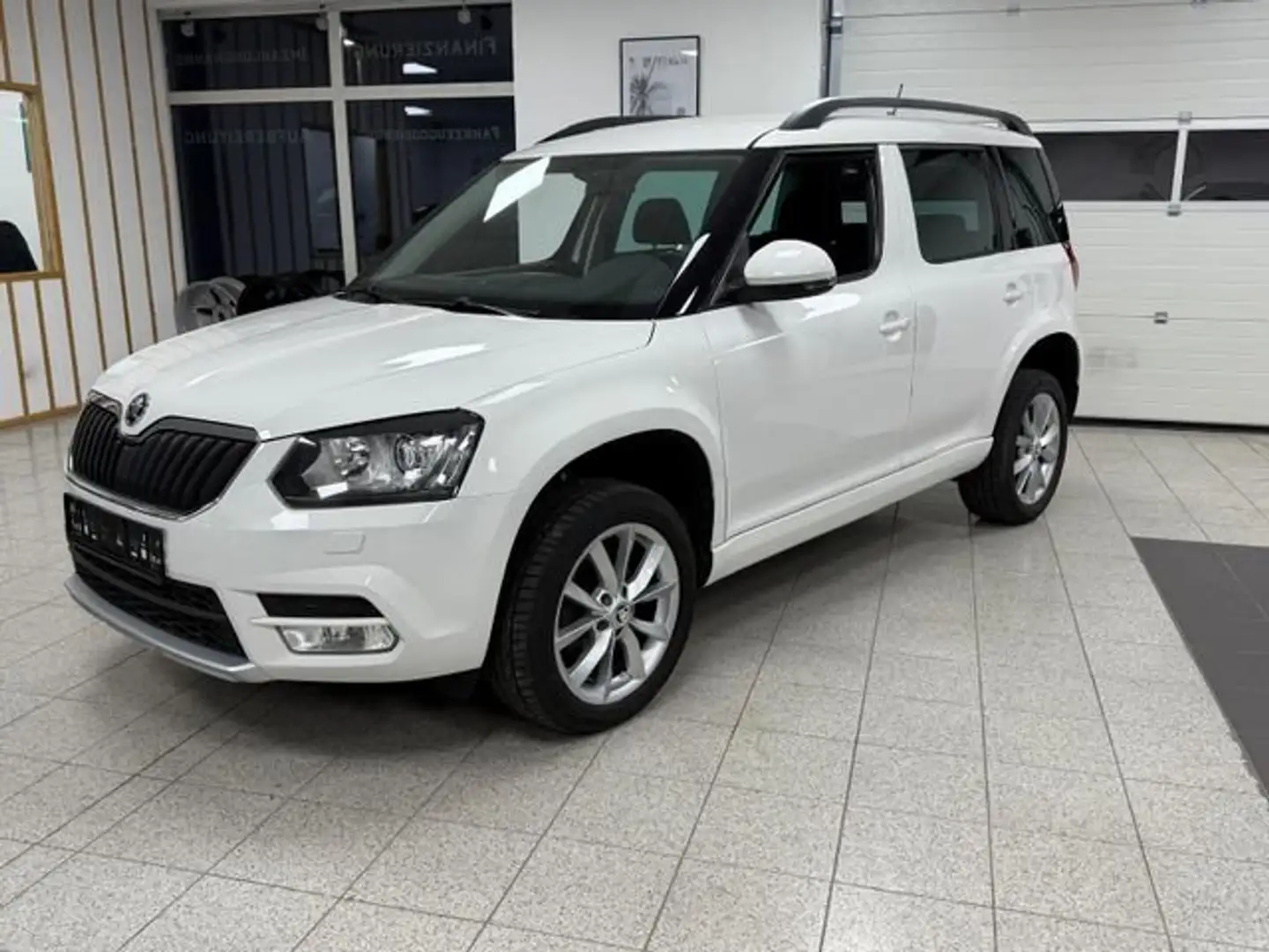 Skoda Yeti Skoda Yeti Ambition 4x4/Navi/SHZ/Service&TÜVneu Weiß - 1