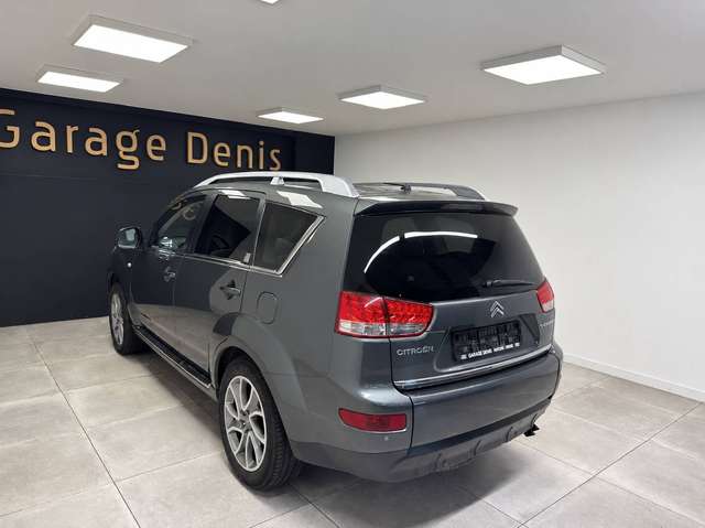 Citroen C-Crosser — photo 8
