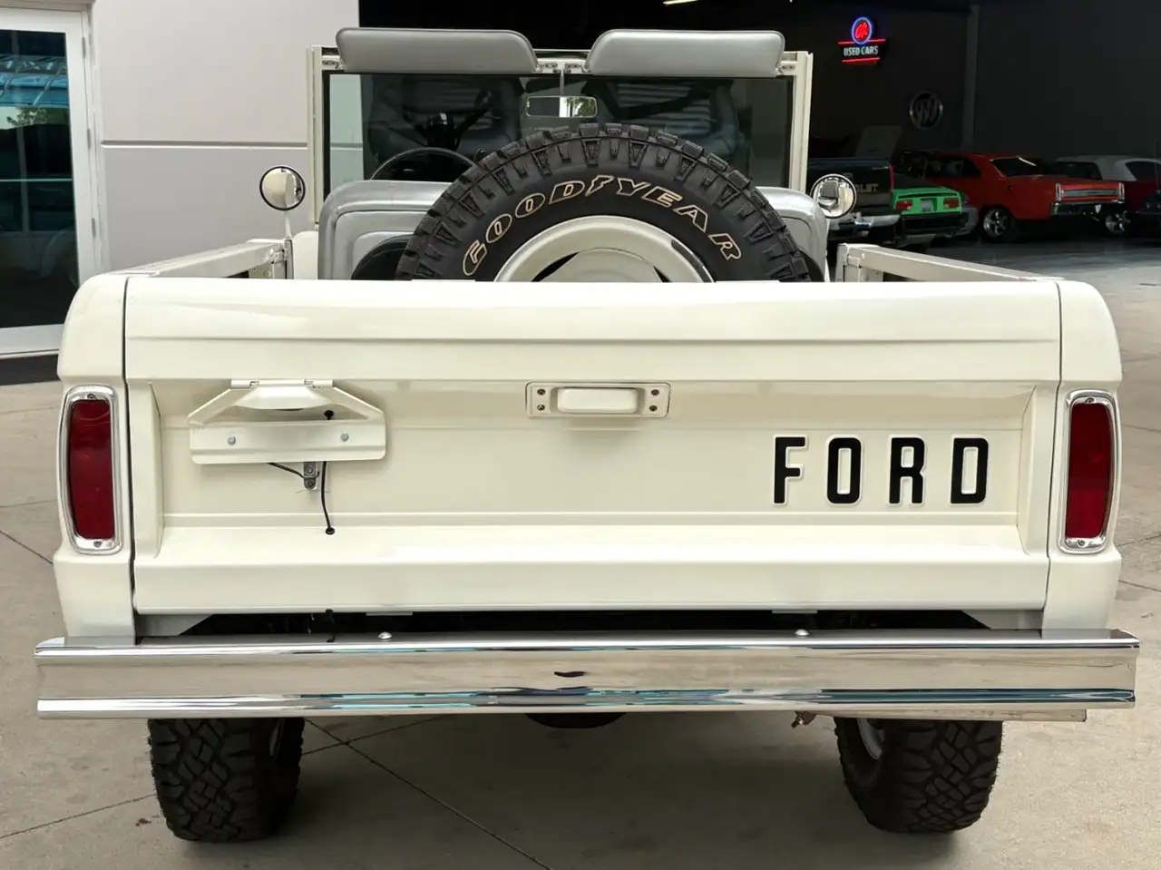 Ford Bronco U13 Roadster, foto 7