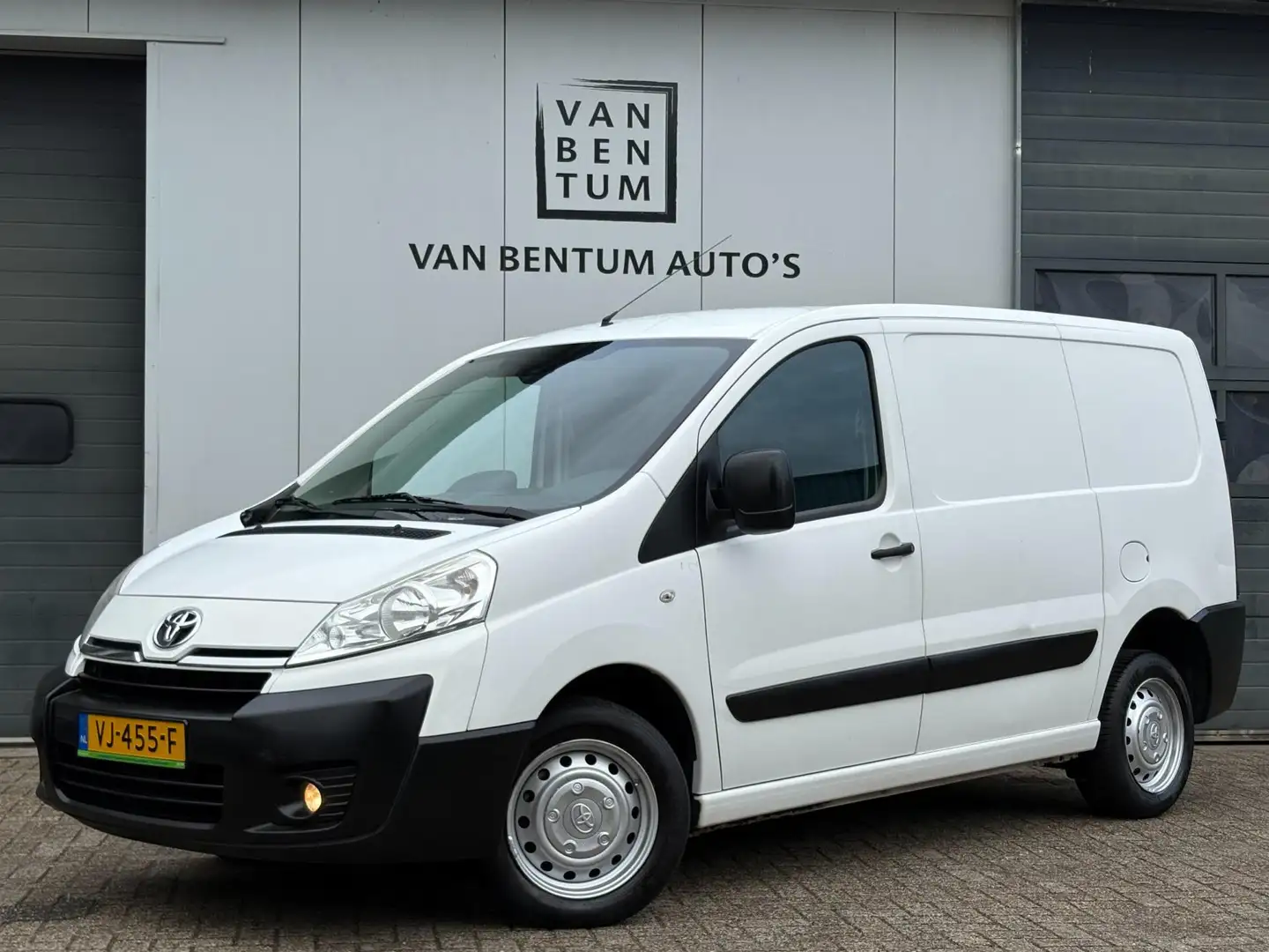Toyota Proace 1.6D 90pk L1H1 Aspiration Airco Cruise 3-pers. Blanc - 1