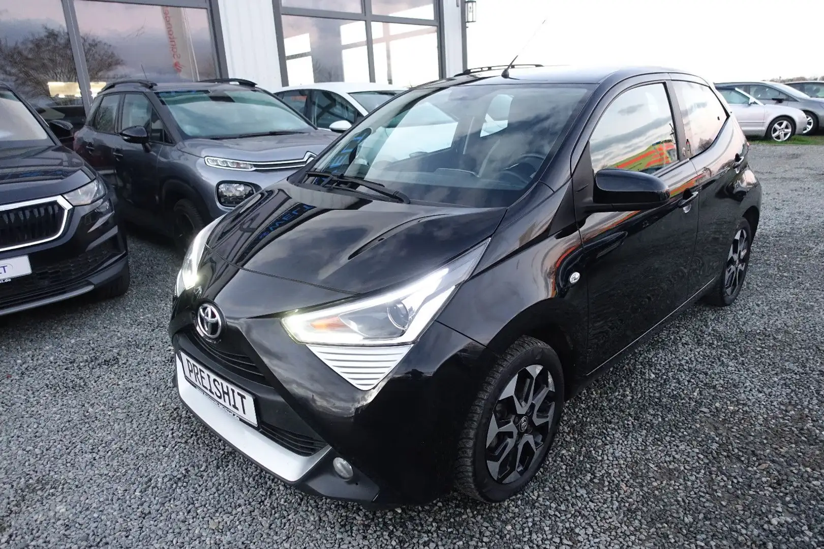 Toyota Aygo AYGO 1.0 Aut.1.HAND lück.Scheckheft TÜVNEU Schwarz - 2