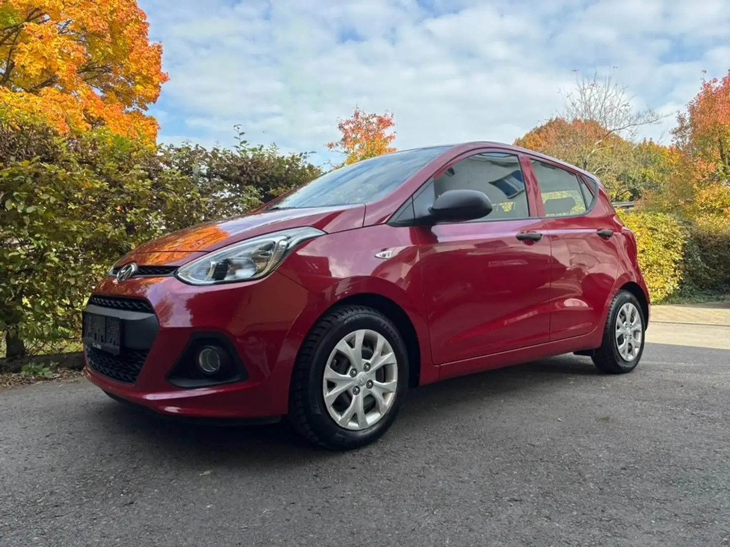 Hyundai i10 Classic Rot - 1