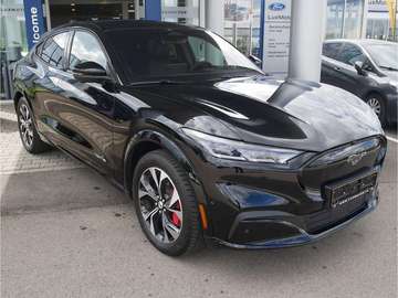 Premium AWD 76kWh Standard Range 269CV/198kW - A1