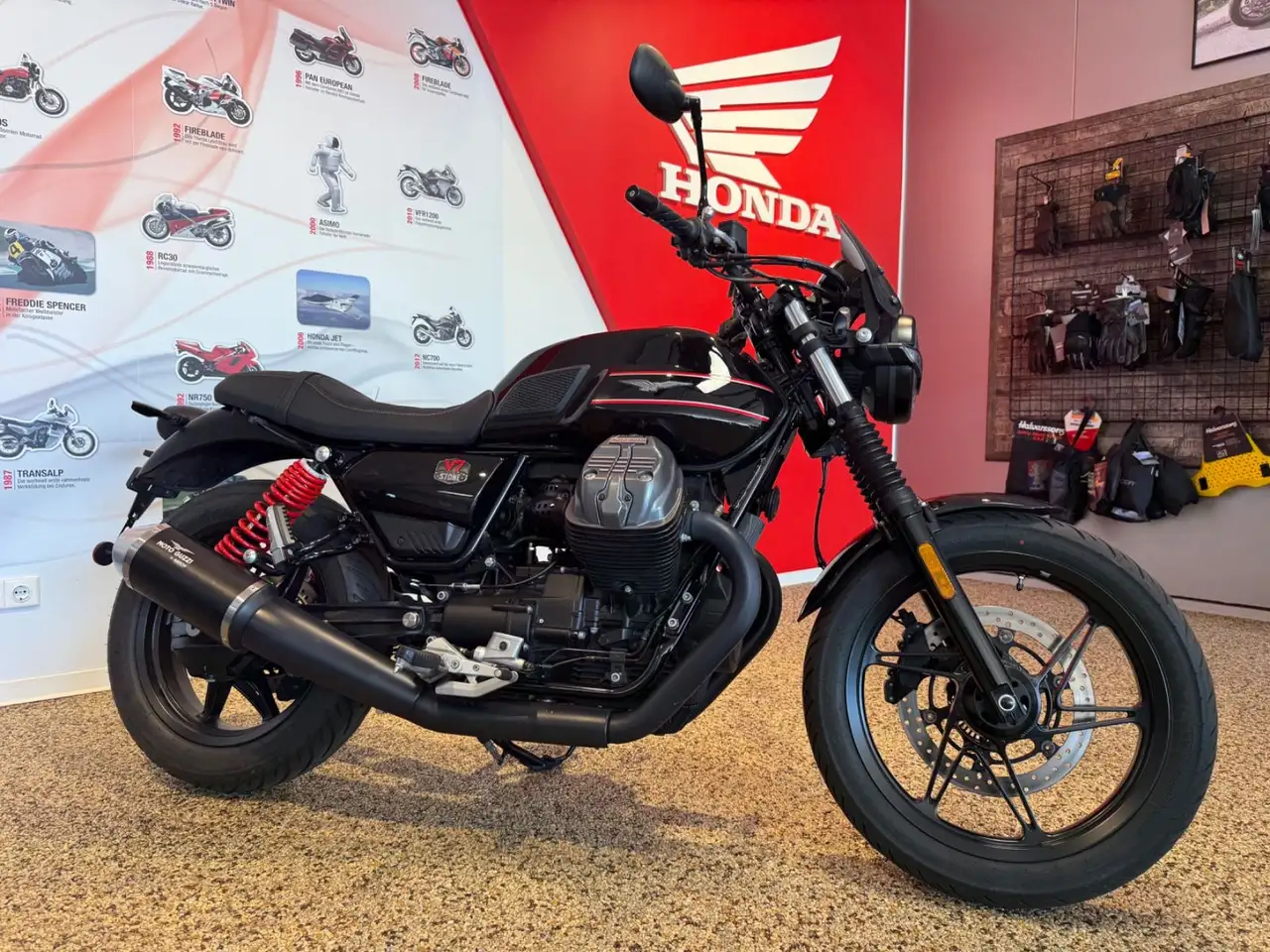 Moto Guzzi V 7