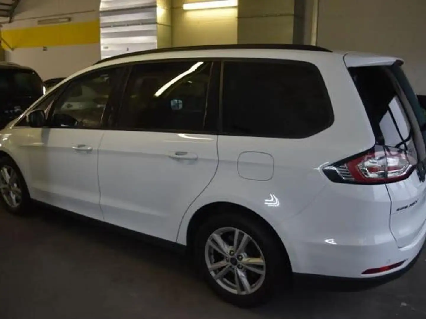 Ford Galaxy Business Weiß - 2