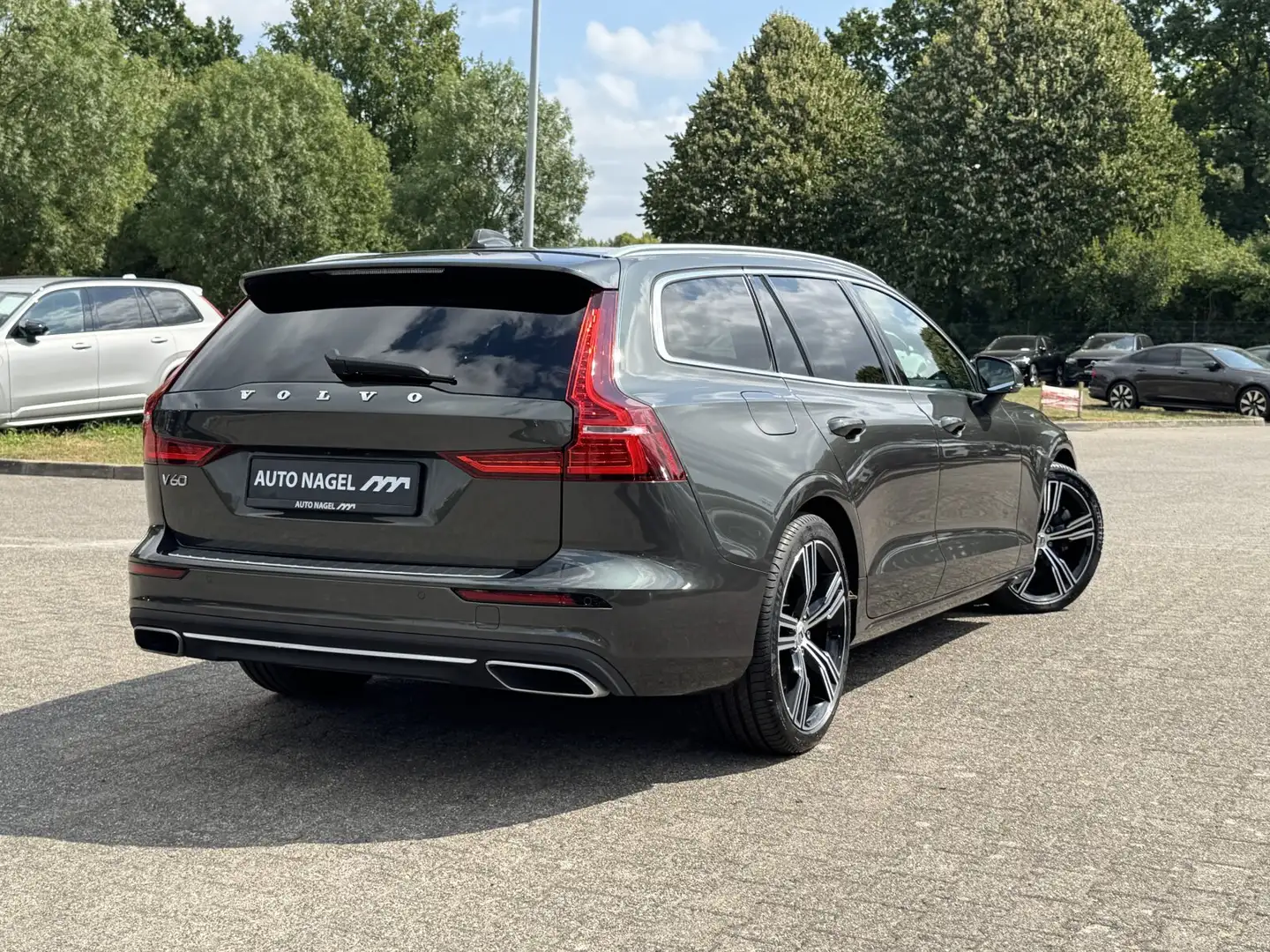 Volvo V60 V60 Recharge T6 Inscription LONG RANGE Grau - 2