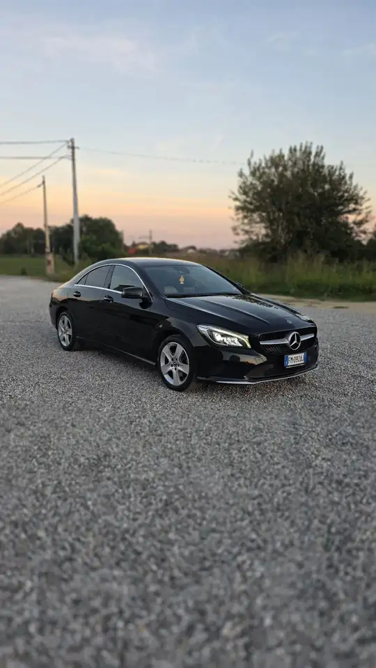 Mercedes-Benz CLA 180