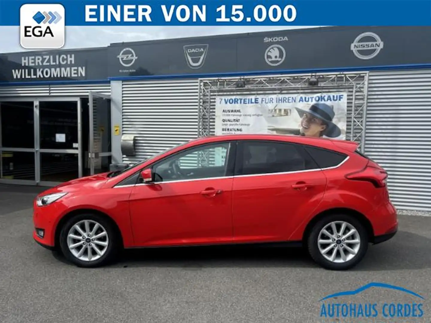 Ford Focus 1.0 EcoBoost  TITANIUM KLIMA*SHZG*BTH*NAVI*PDC*R-C Rot - 2