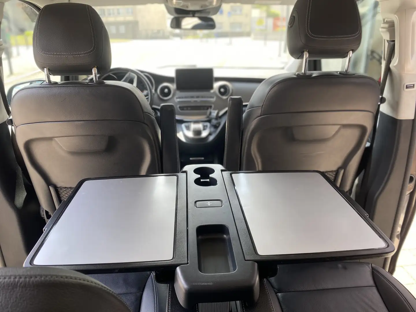 Mercedes-Benz V 250 (BlueTEC) d lang 7G-TRONIC Avantgarde Edition Maro - 2