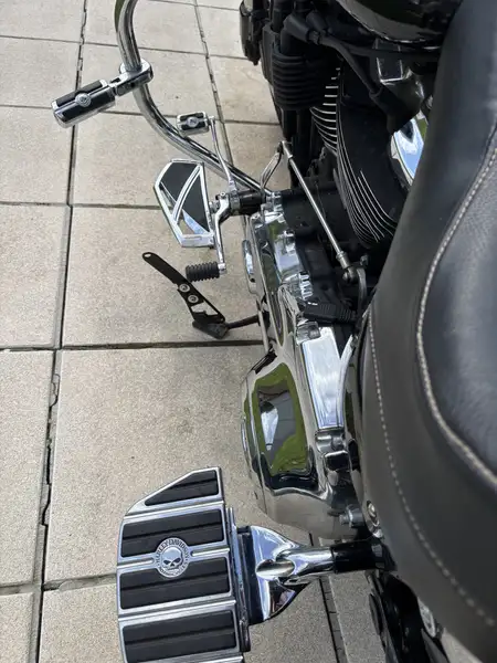 Harley-Davidson Sport Glide - foto 7