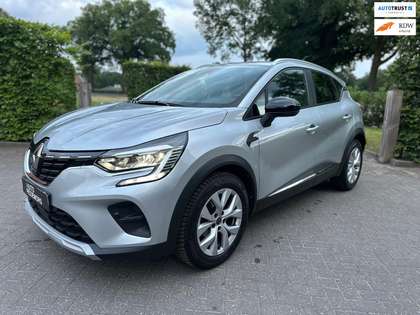Renault Captur 1.3 TCe 140 Intens | Camera| Carplay| Keyless|