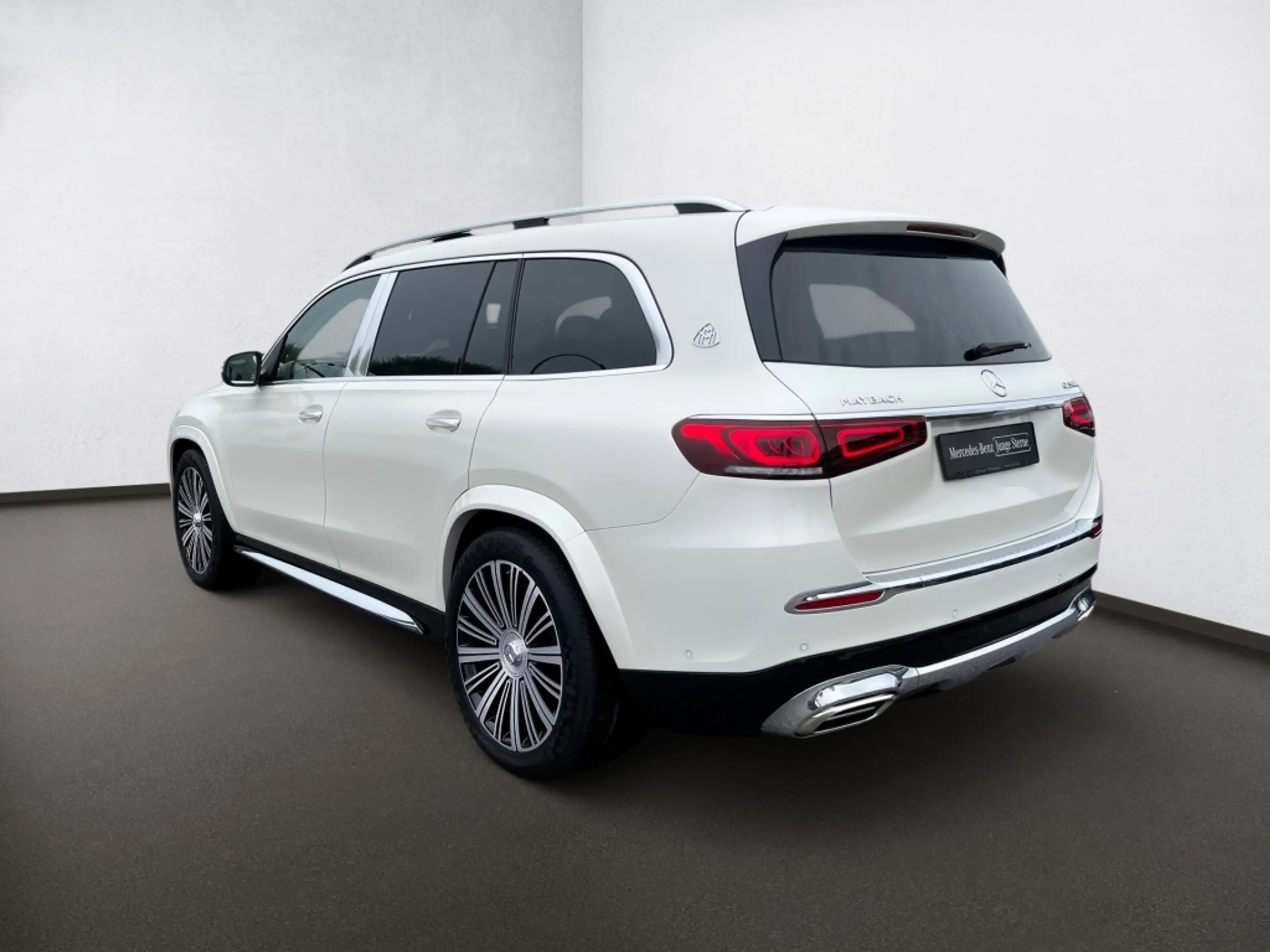 Mercedes-Benz GLS 600 MAYBACH ExecutiveSitz*FondEnt*Pano*Stdhz — photo 4