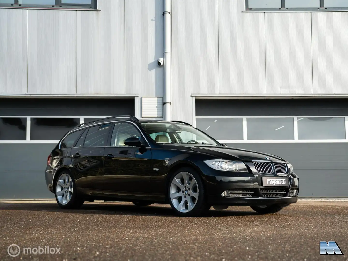 BMW 325 3-serie Touring 325i N52 E91 l 2e Eig. l 77.138 KM Noir - 2