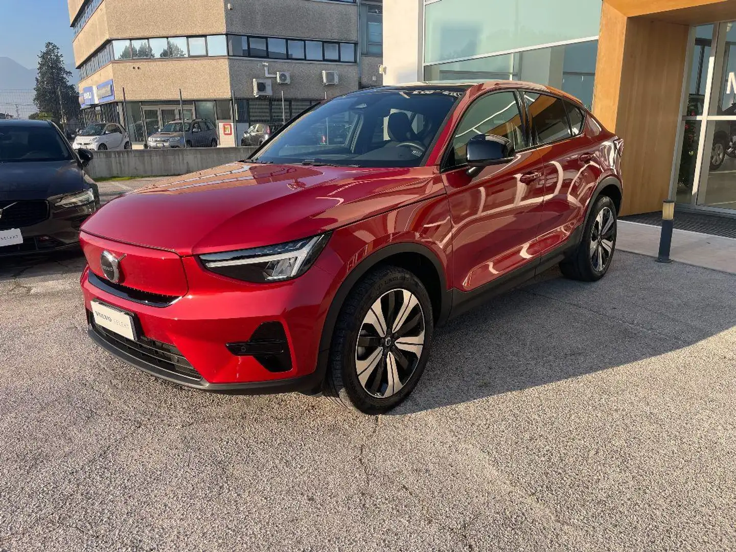 Volvo Recharge Single Motor RWD Plus Красный - 2