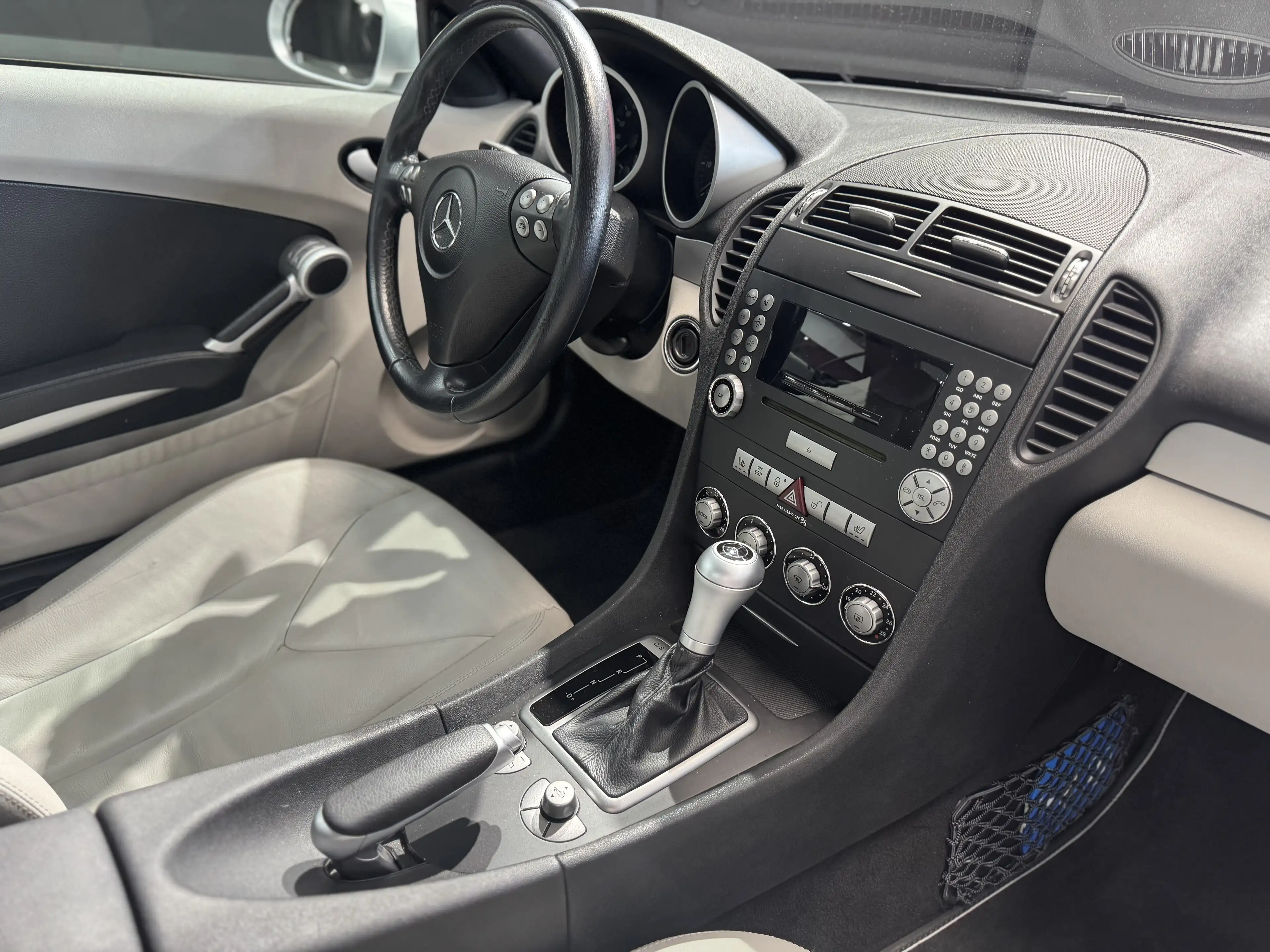 Mercedes-Benz SLK 200 SLK 200 Kompressor*Automatik*SH*Leder*TÜV 06/27 — photo 9