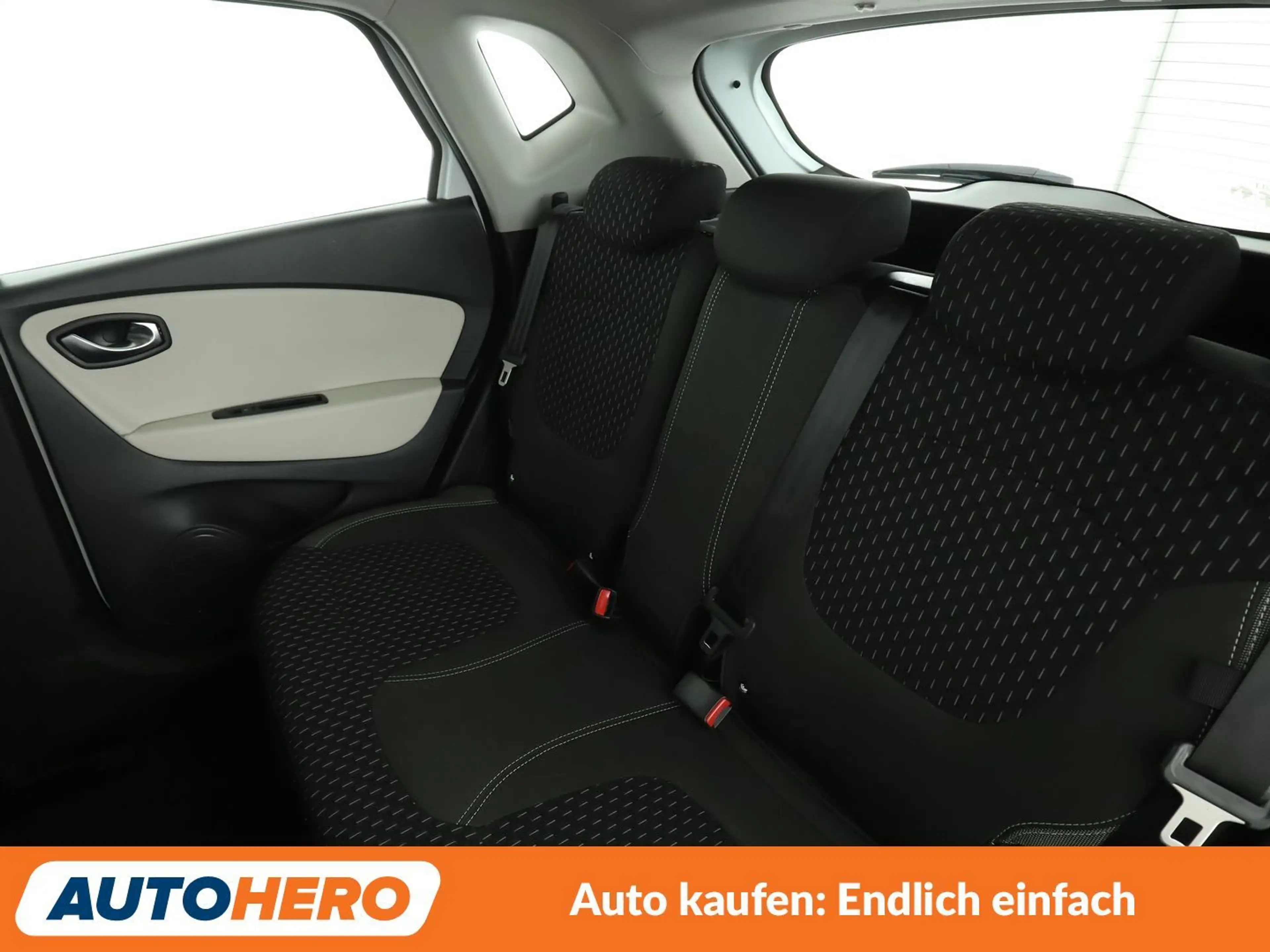 Renault Captur 0.9 Energy Intens*NAVI*TEMPO*PDC*SHZ*LIM* — photo 14