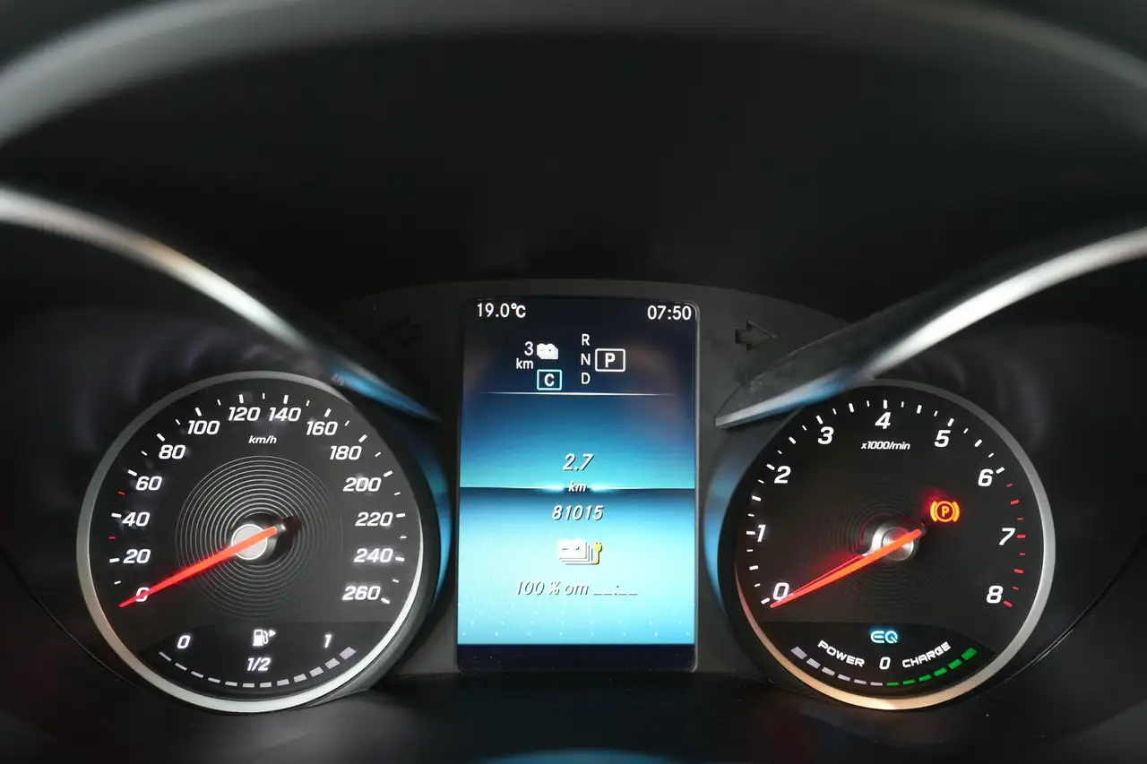 Mercedes-Benz C-Class 300e Break AMG Line, миниатюра 14