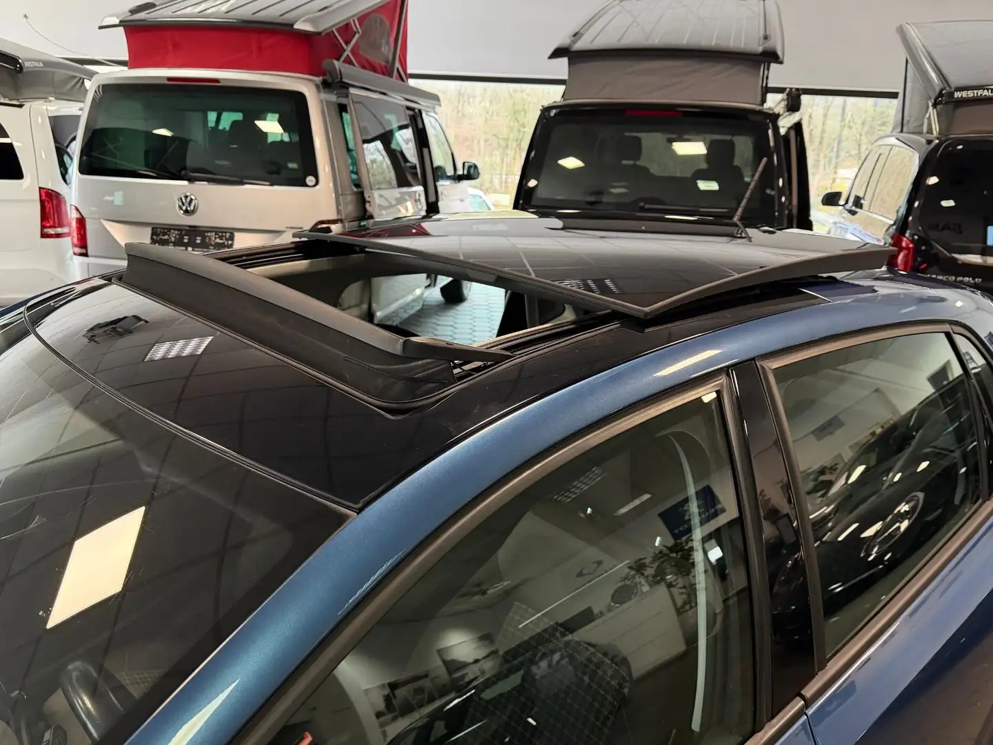 Volkswagen Polo V 1.2*AUTOMATIK*NAVI*KLIMA*TEMPO*PDC*PANO* Bleu - 2