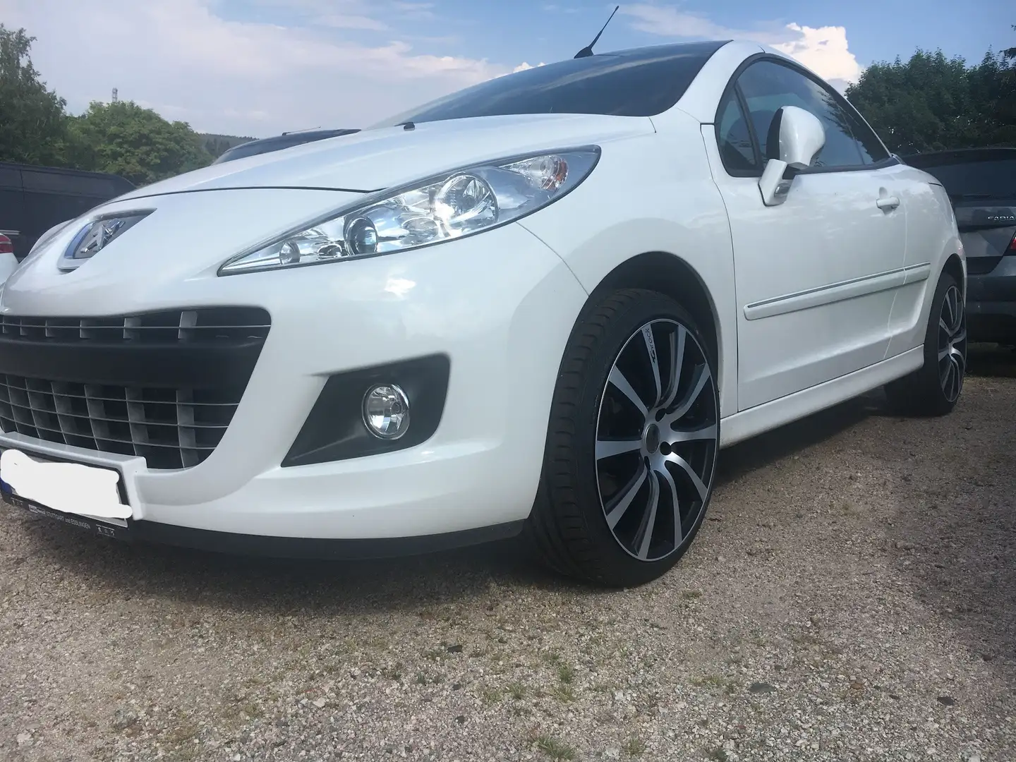 Peugeot 207 207CC 120 VTi Allure*2.Hand*Top gepflegt*8fach - 2