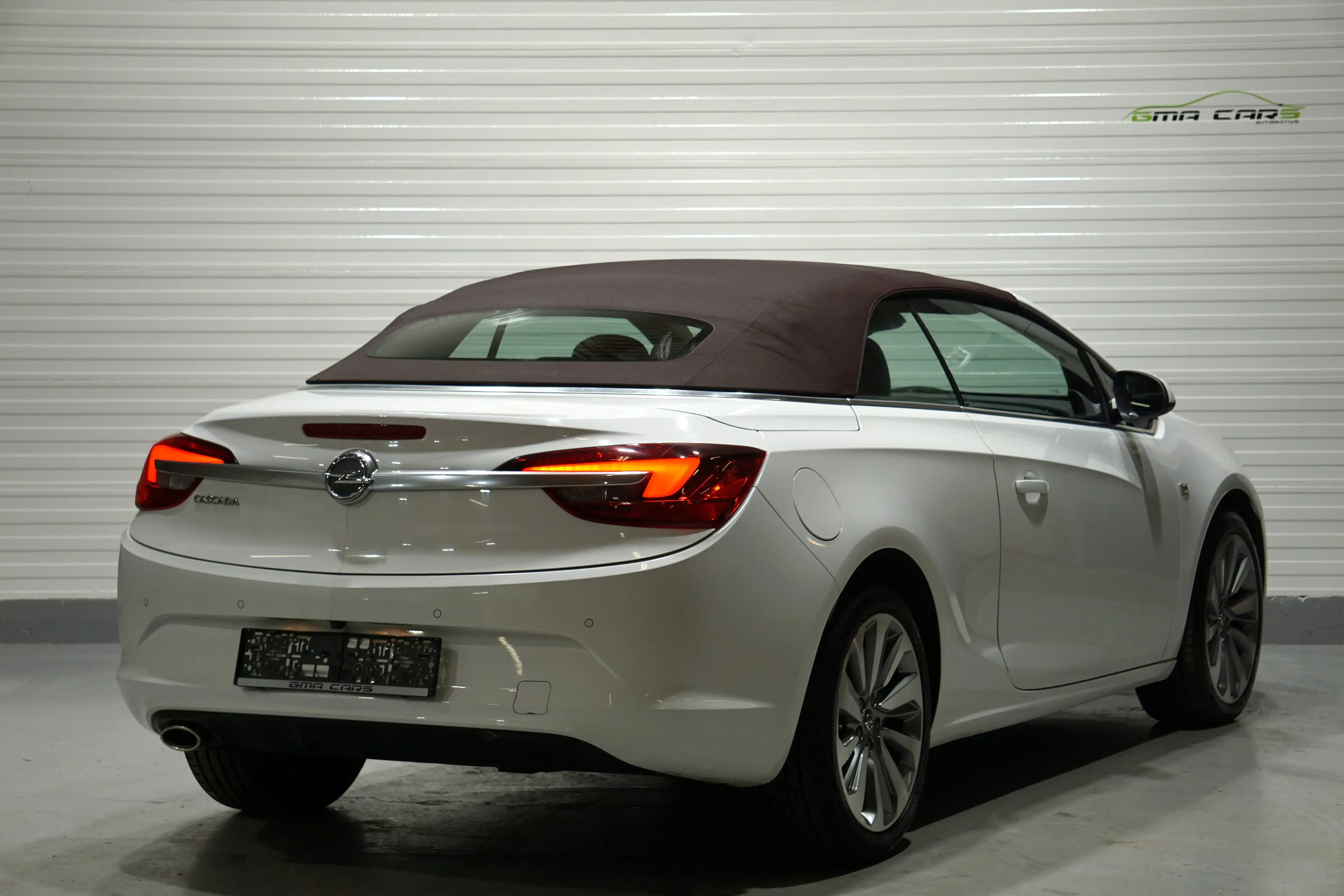 Opel Cascada Cascada 1.6 Turbo Innovation Benzine-Airco-PDC-Cam-Leder-Garantie — photo 2