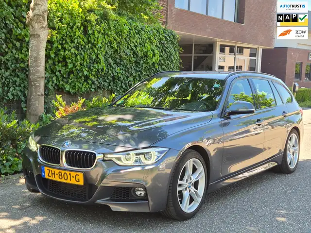 BMW Autres 3-serie Touring M Sport Edition Apple CarPlay Trek