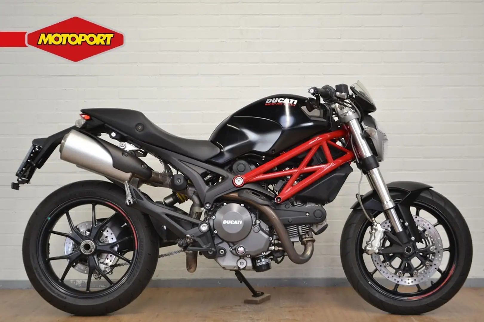 Ducati Monster 796 ABS Zwart - 1