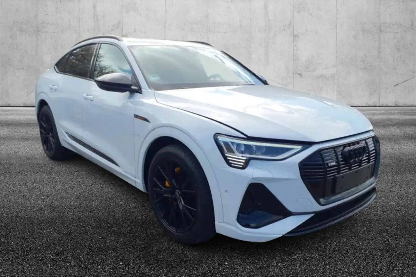 Audi e-tron SPB 55 quattro S line edition Bianco - 2
