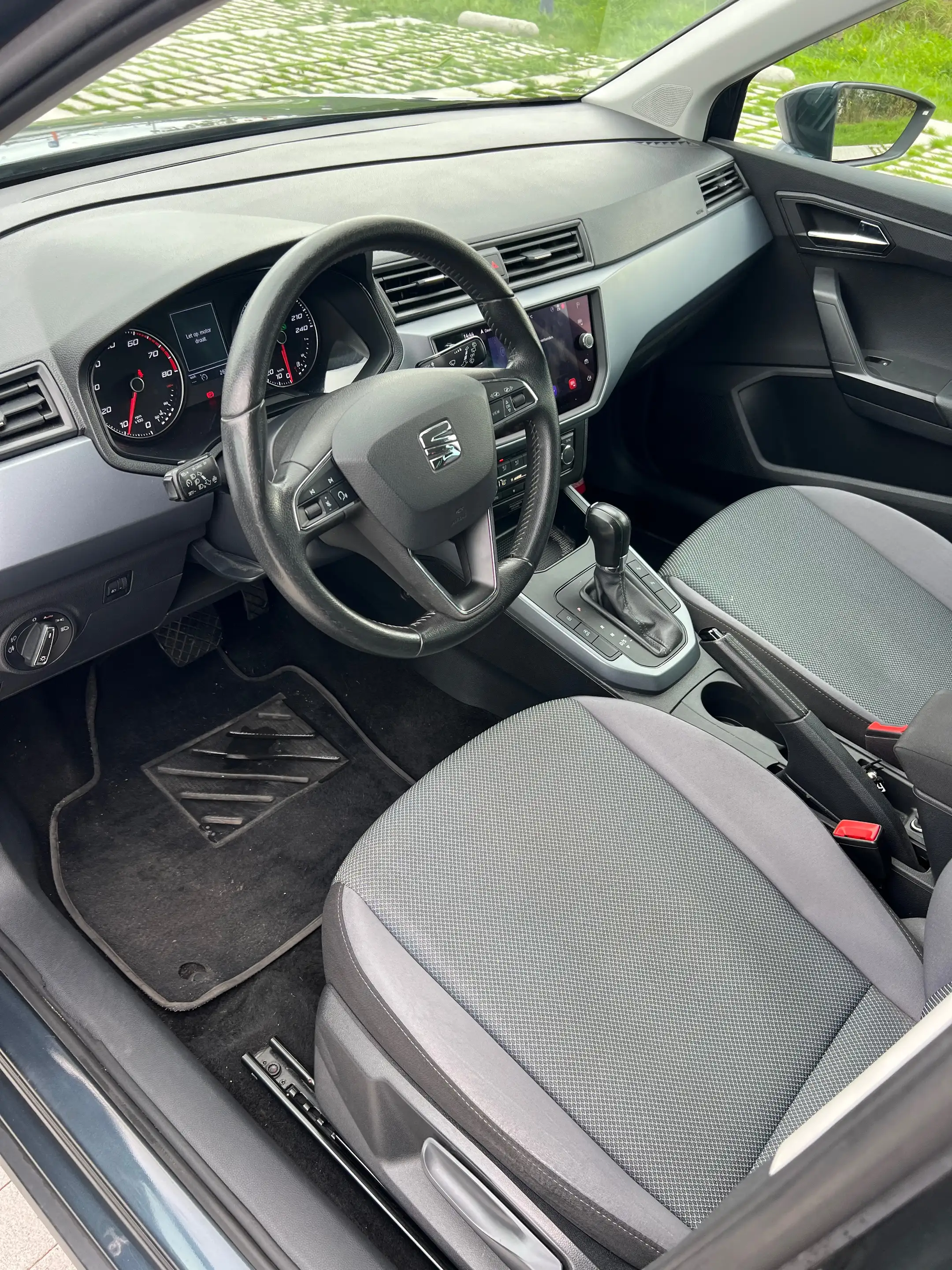 SEAT Arona Arona 1.0 TSI Style DSG (EU6AP) — photo 7