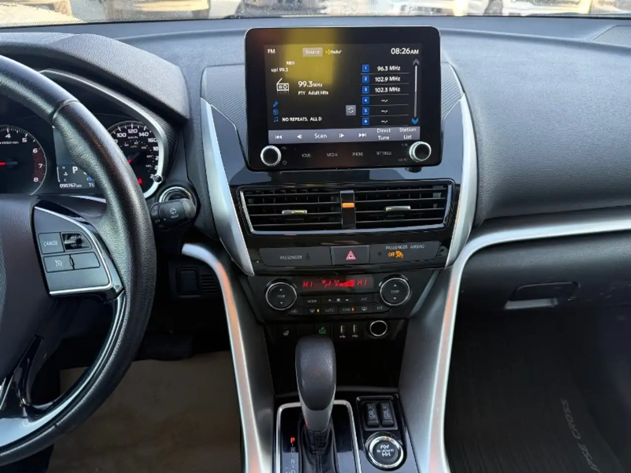 Mitsubishi Eclipse Cross снимка Mitsubishi Eclipse Cross