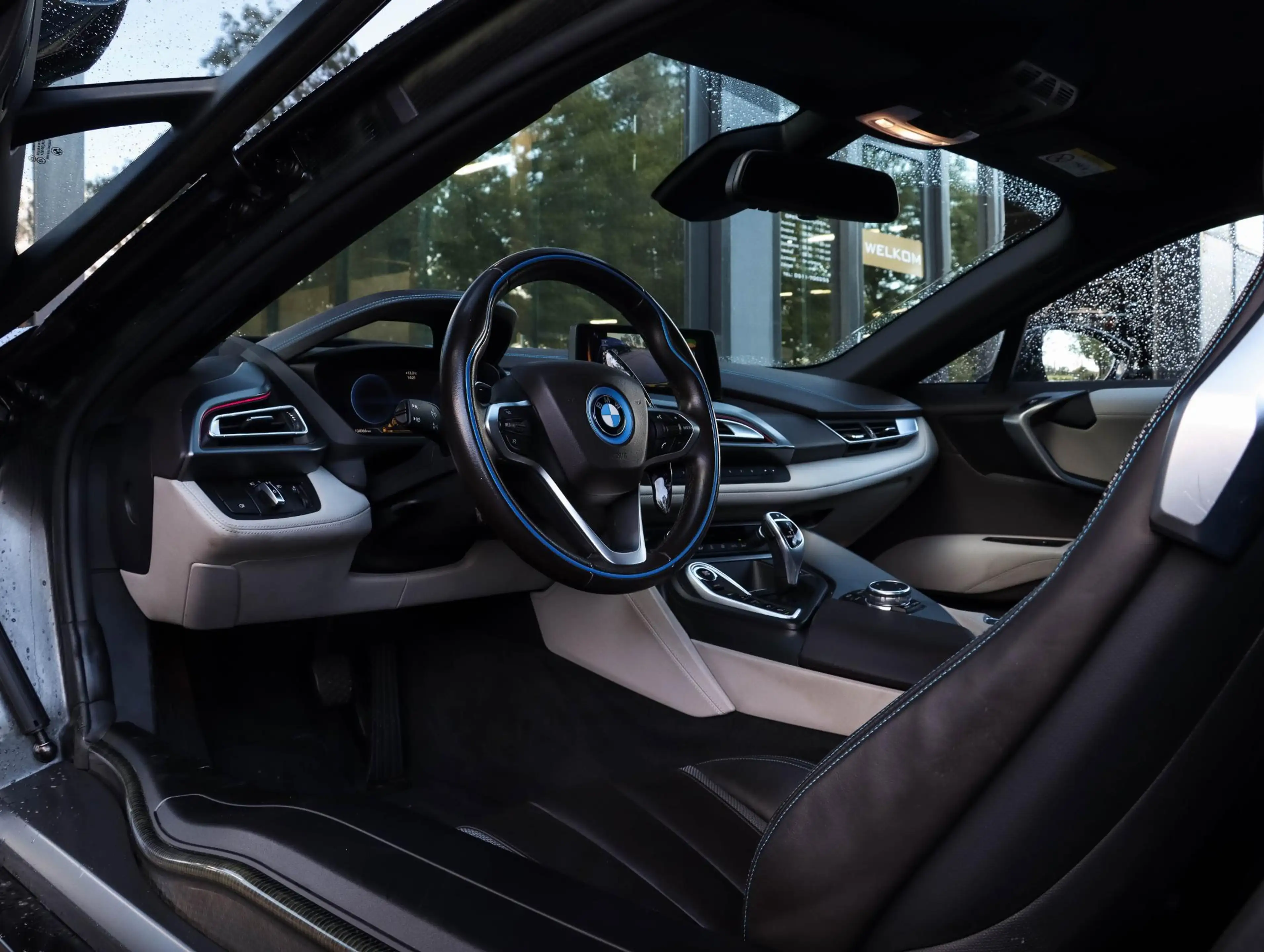 BMW i8 Harman Kardon | Carbon Diffusor — photo 4
