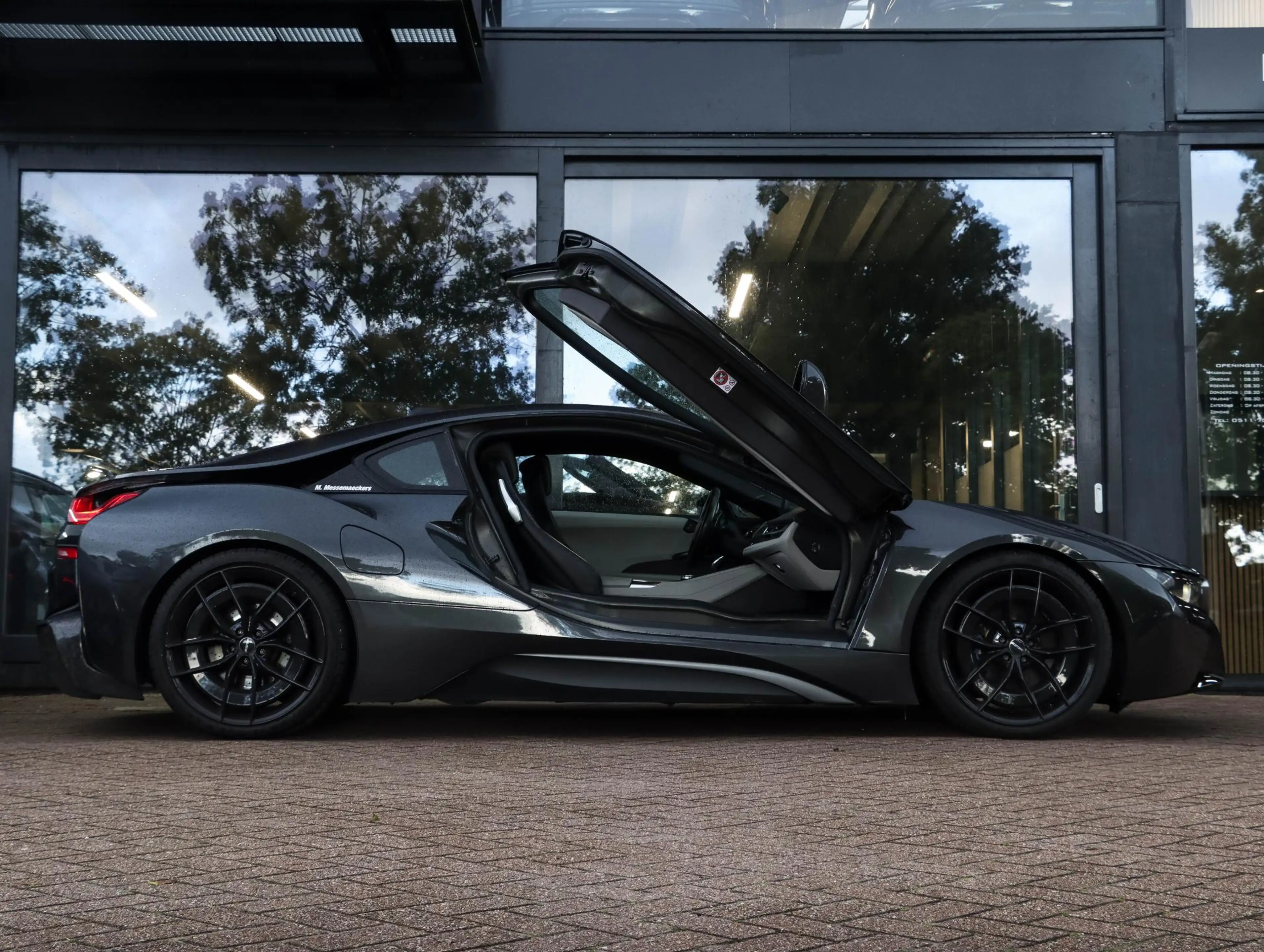 BMW i8 Harman Kardon | Carbon Diffusor — photo 35
