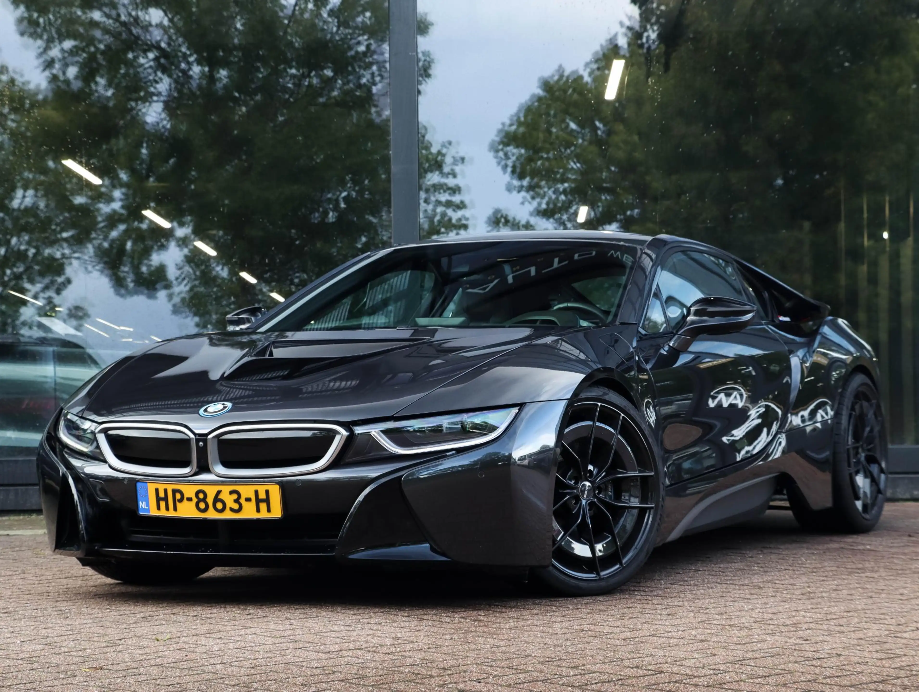 BMW i8 Harman Kardon | Carbon Diffusor — photo 19