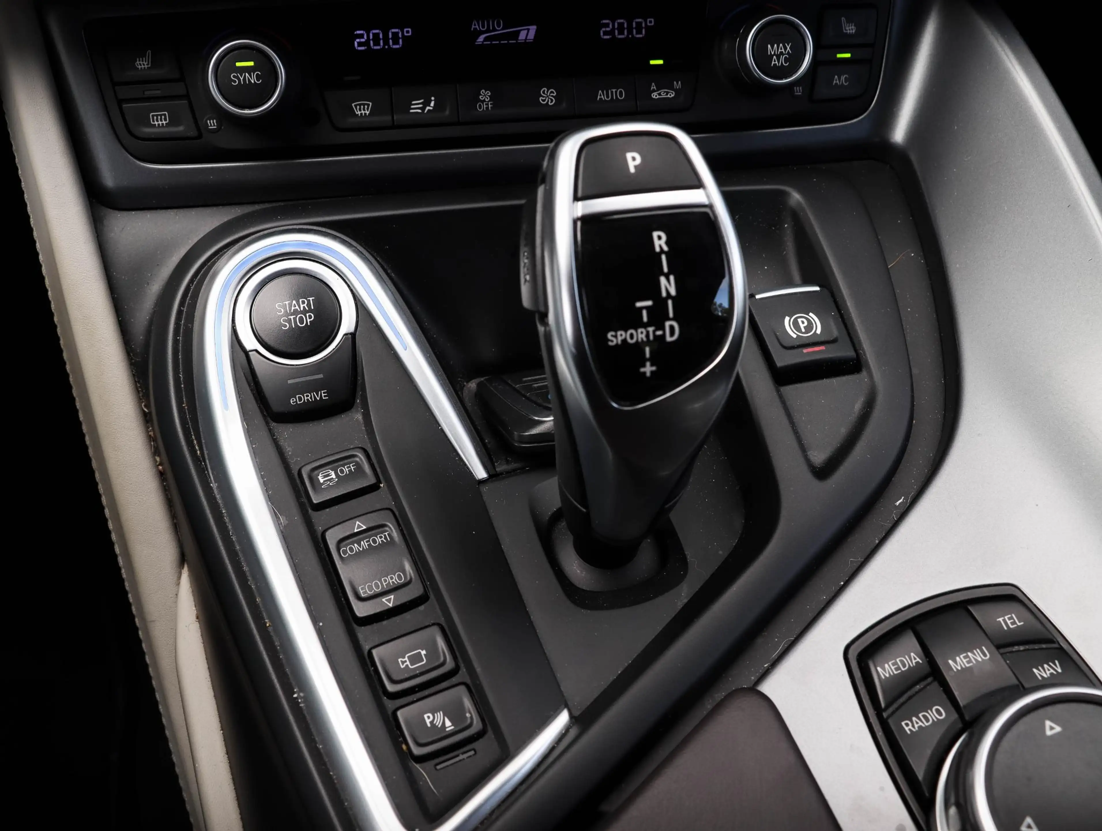 BMW i8 Harman Kardon | Carbon Diffusor — photo 10