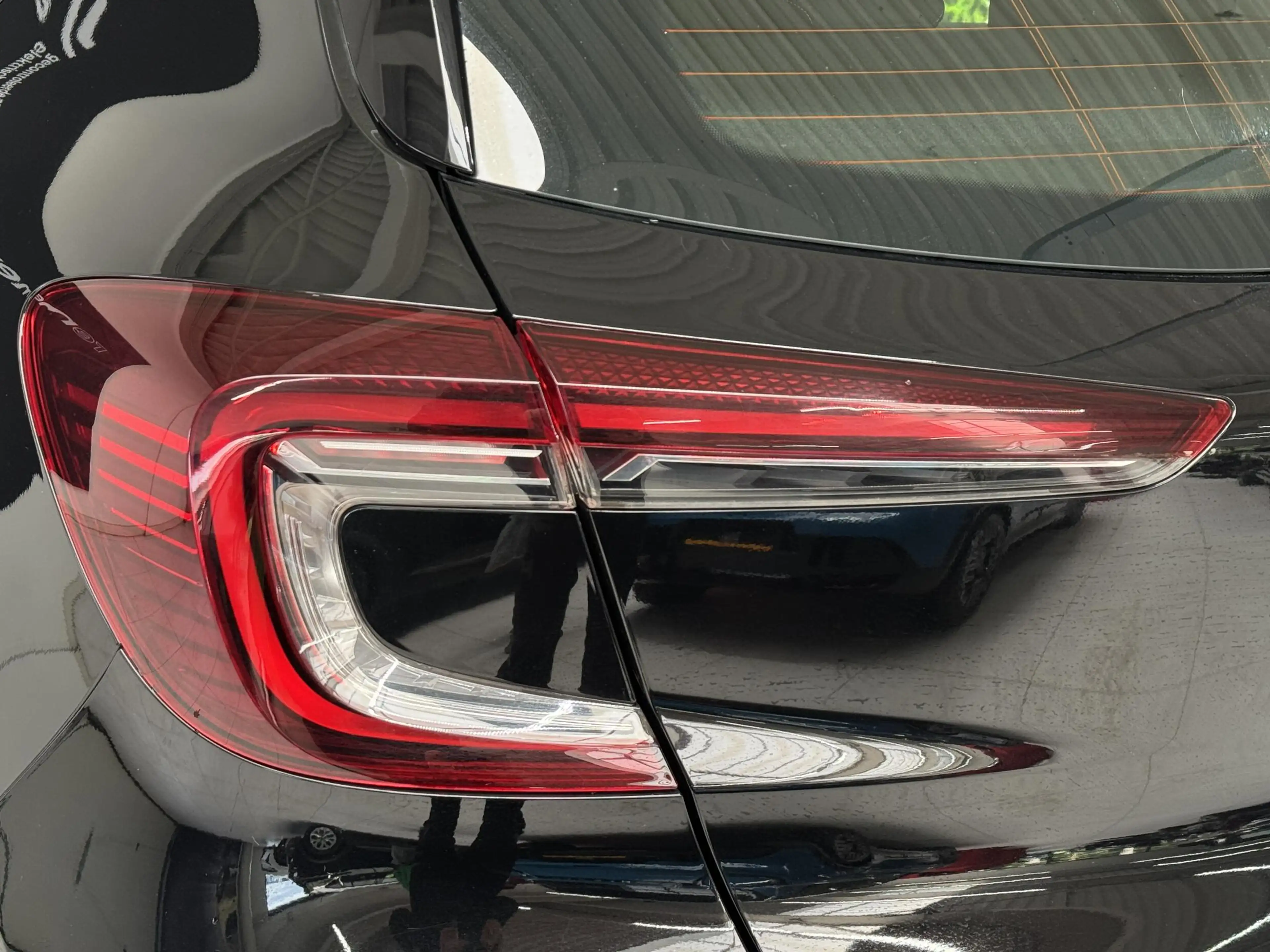 Renault Captur 1.0 TCe 90 Zen | Camera | Navigatie | Cruise Contr — photo 37