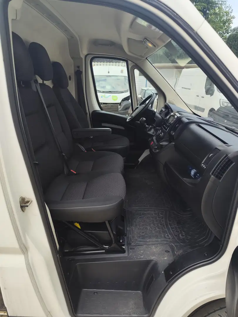 Peugeot Boxer 333 2.2 BlueHDi 120 PM-TM Furgone Blanc - 2