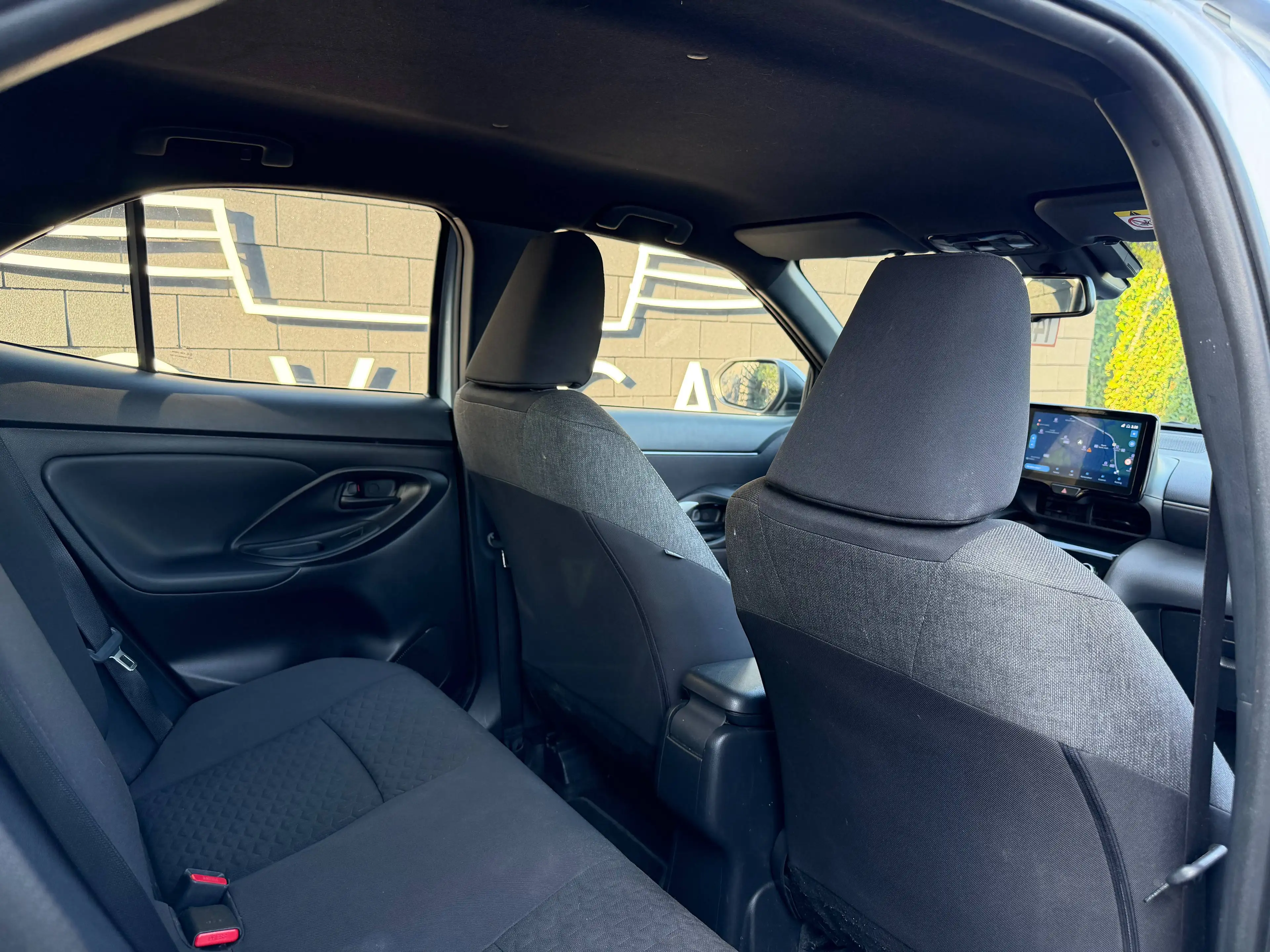 Toyota Yaris Cross Yaris Cross Hybrid 1.5i VVT-i CAMERA+JANTES+CLIM AUTO — photo 12