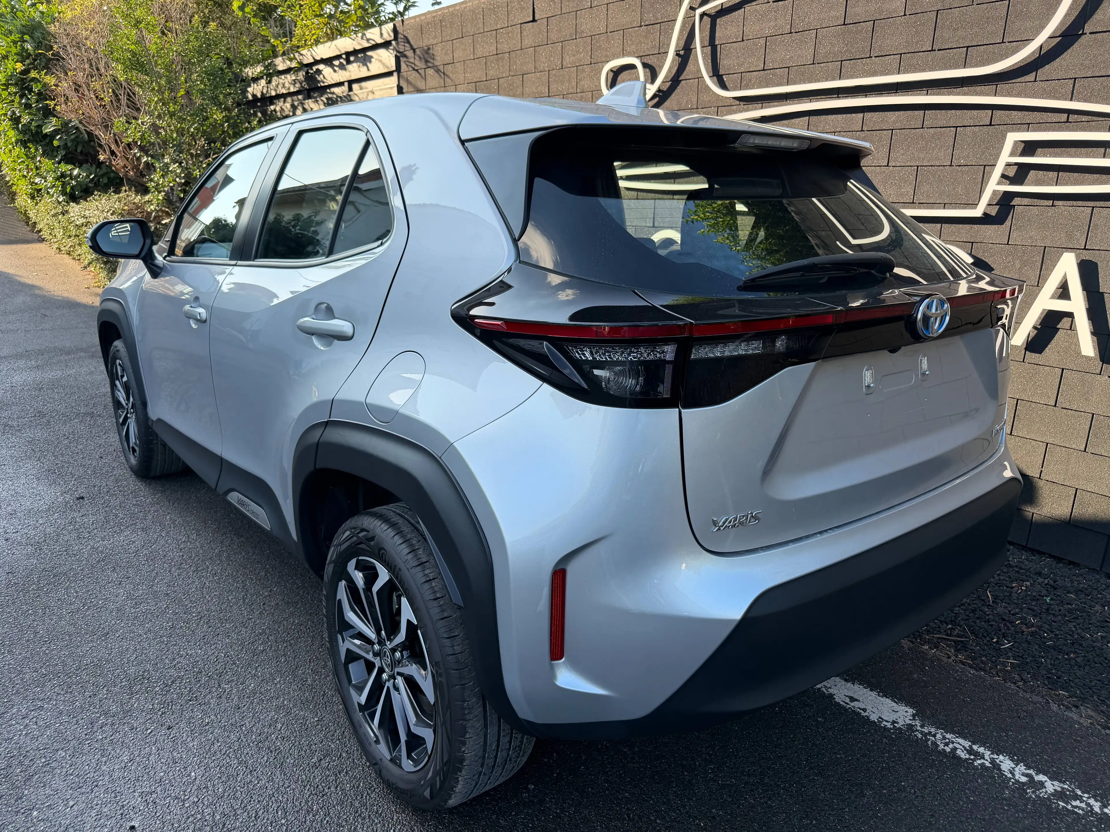 Toyota Yaris Cross Yaris Cross Hybrid 1.5i VVT-i CAMERA+JANTES+CLIM AUTO — photo 3
