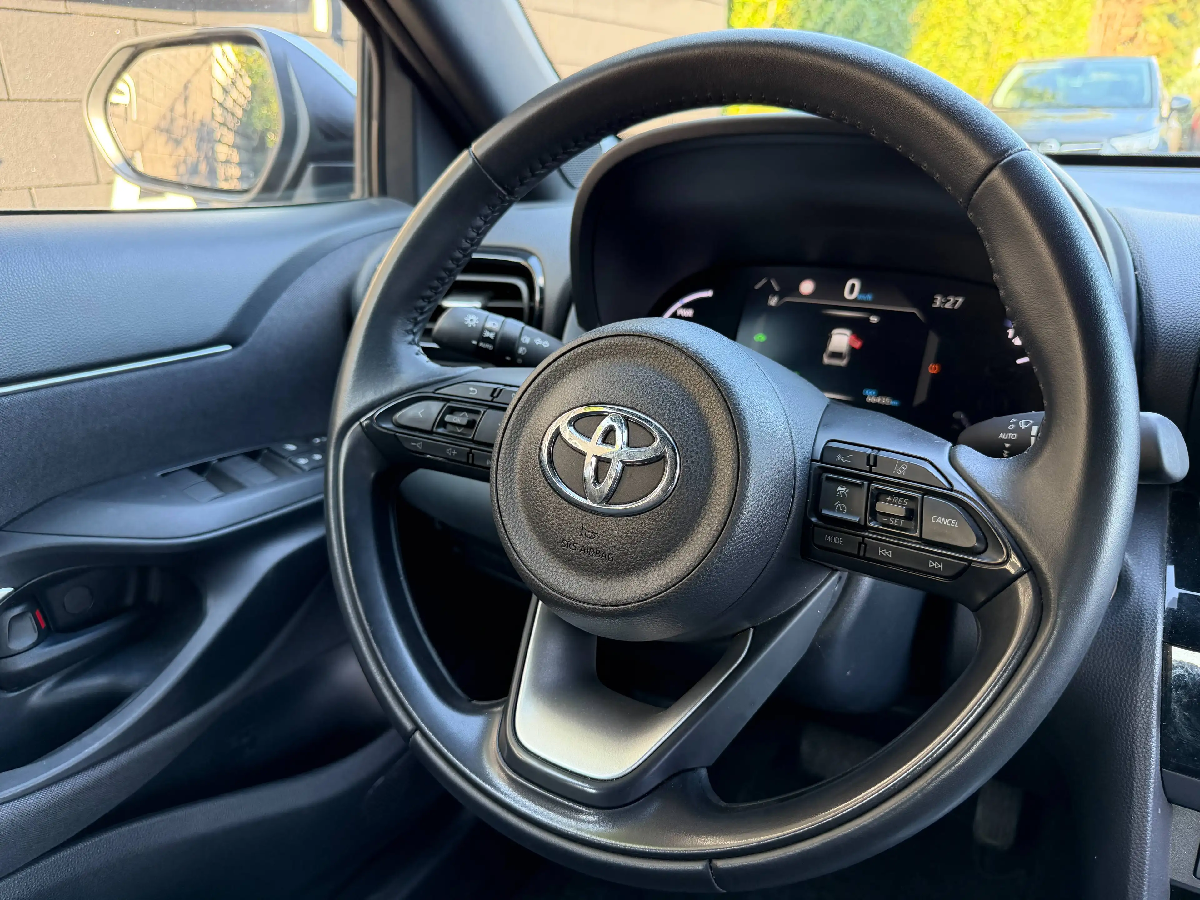 Toyota Yaris Cross Yaris Cross Hybrid 1.5i VVT-i CAMERA+JANTES+CLIM AUTO — photo 10