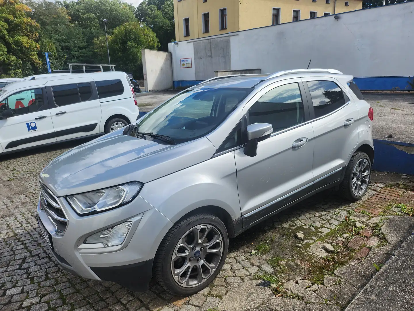 Ford EcoSport Titanium X - 1