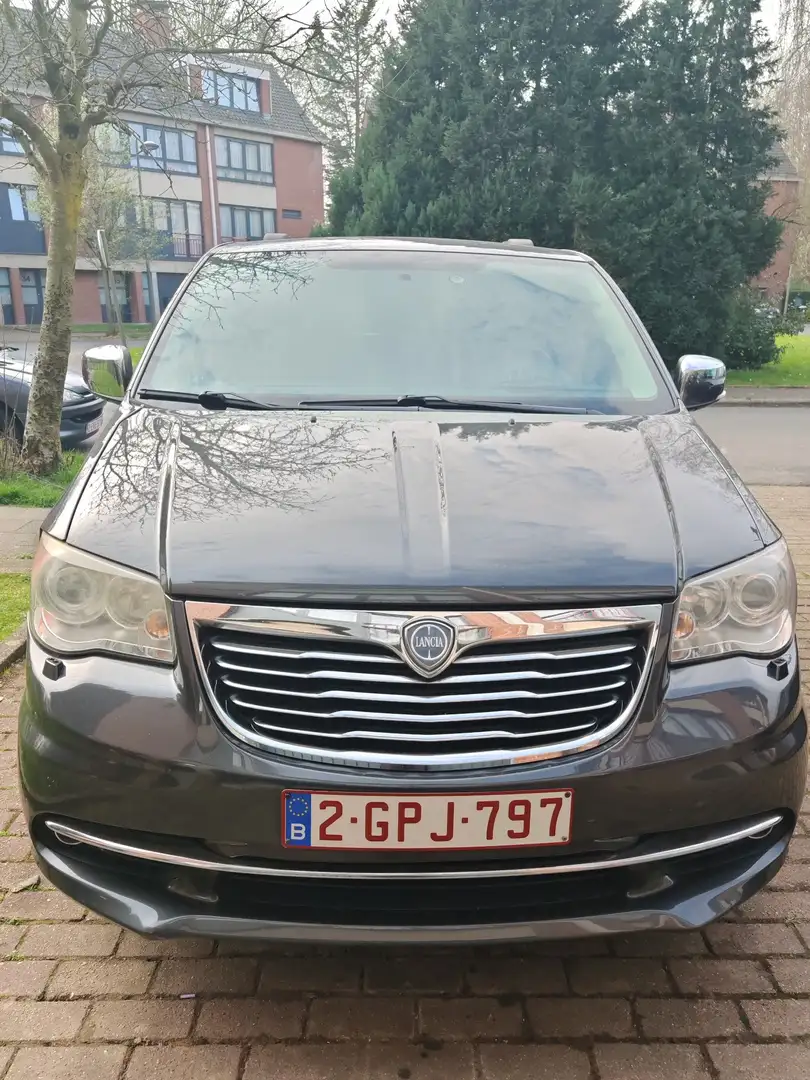 Lancia Voyager 2.8 CRD16v Gold - 2