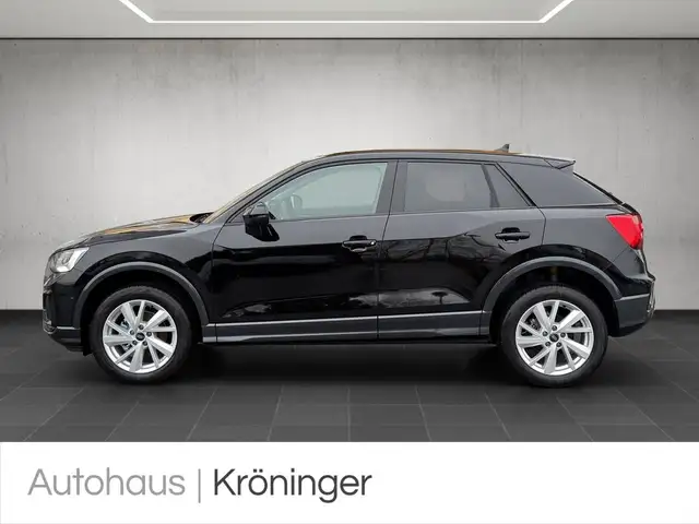 Audi Q2 view 3
