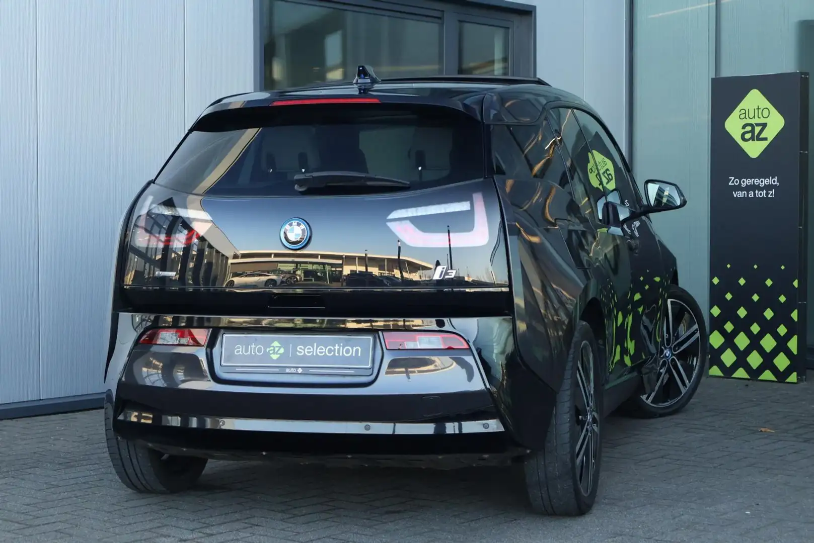 BMW i3 Basis Comfort 22 kWh / Warmtepomp / Panorama Grau - 2