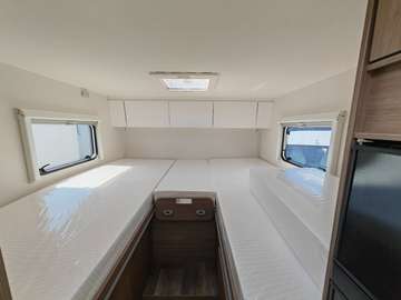 Bild 11 Carado T 338 S / MJ 25 T338 / Kurzzulassg.