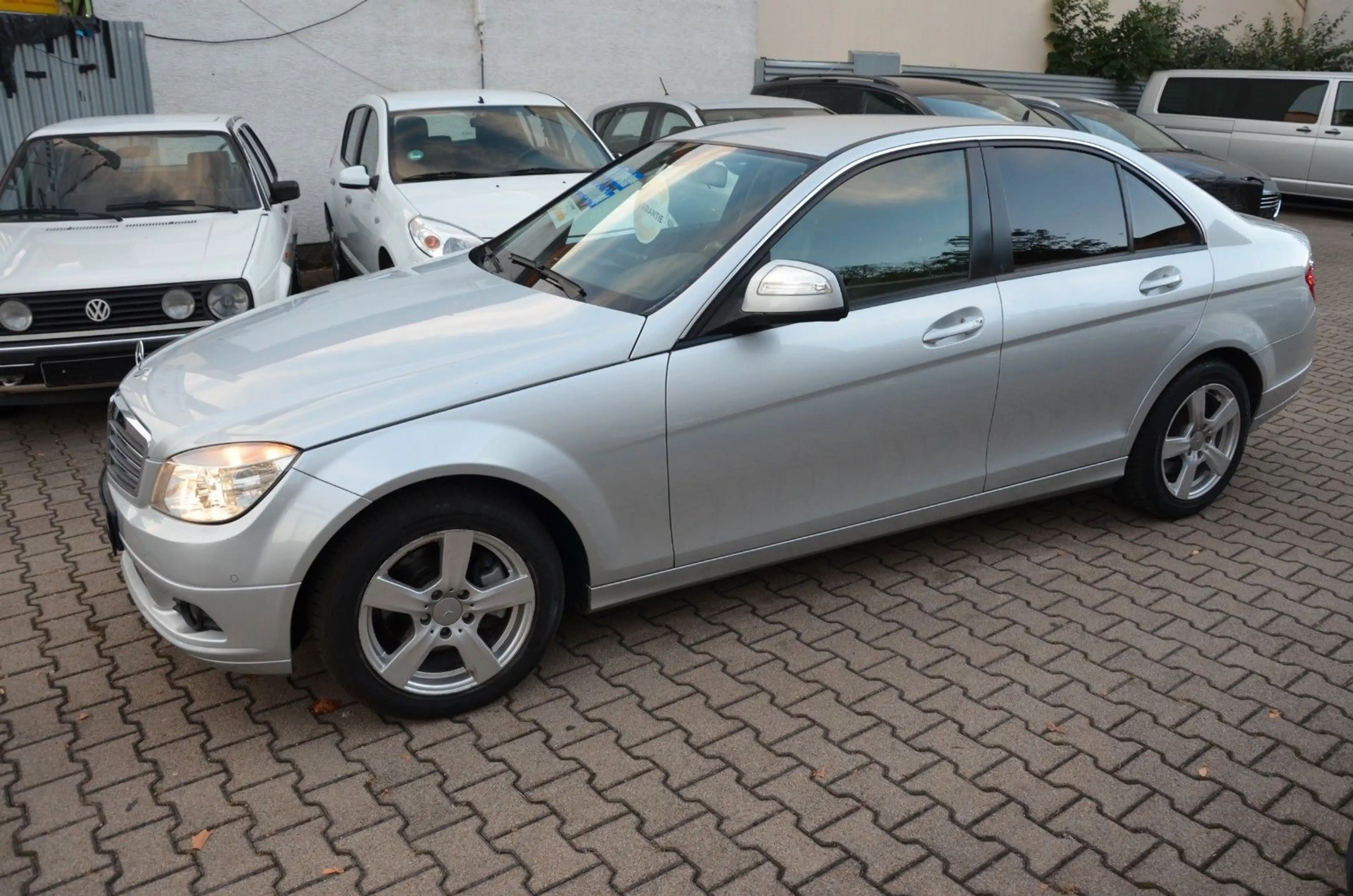 Mercedes-Benz C 220 Leder Navi PDC Tüv Neu Inspektion Neu — photo 40
