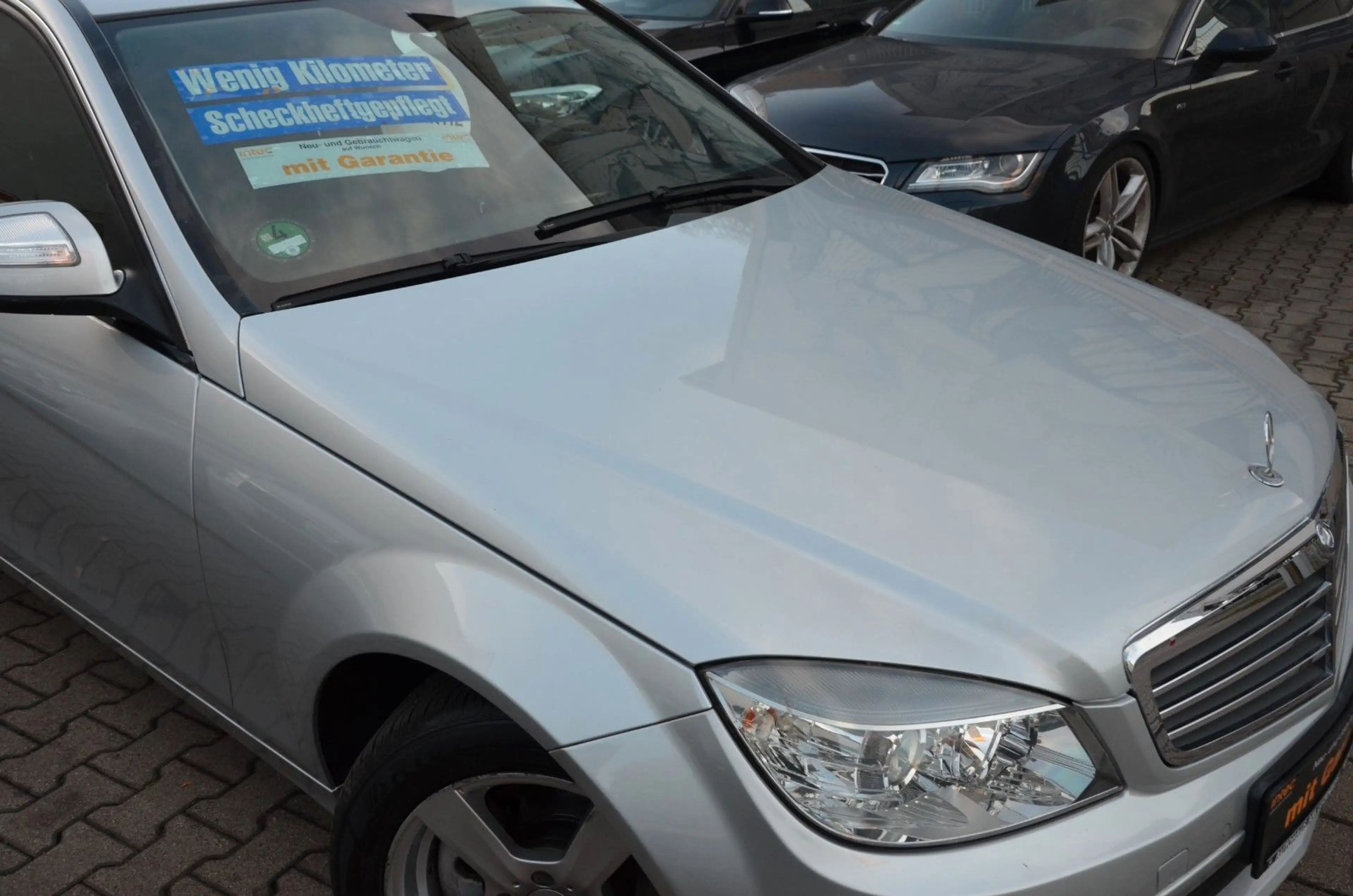 Mercedes-Benz C 220 Leder Navi PDC Tüv Neu Inspektion Neu — photo 11