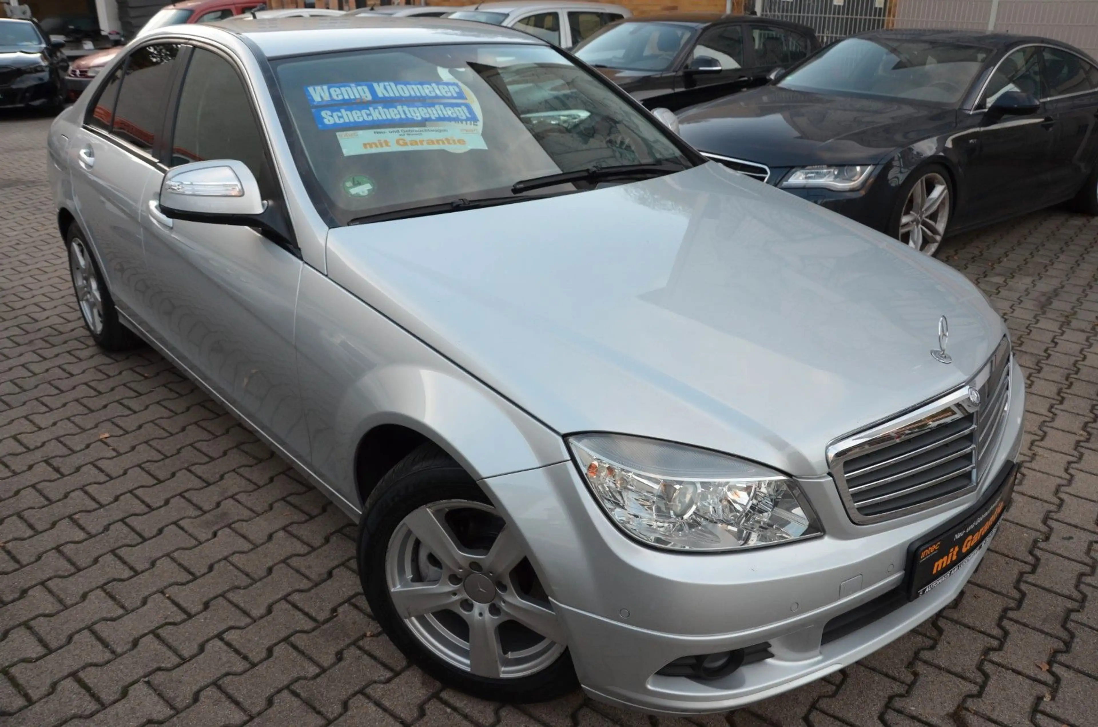 Mercedes-Benz C 220 Leder Navi PDC Tüv Neu Inspektion Neu — photo 10