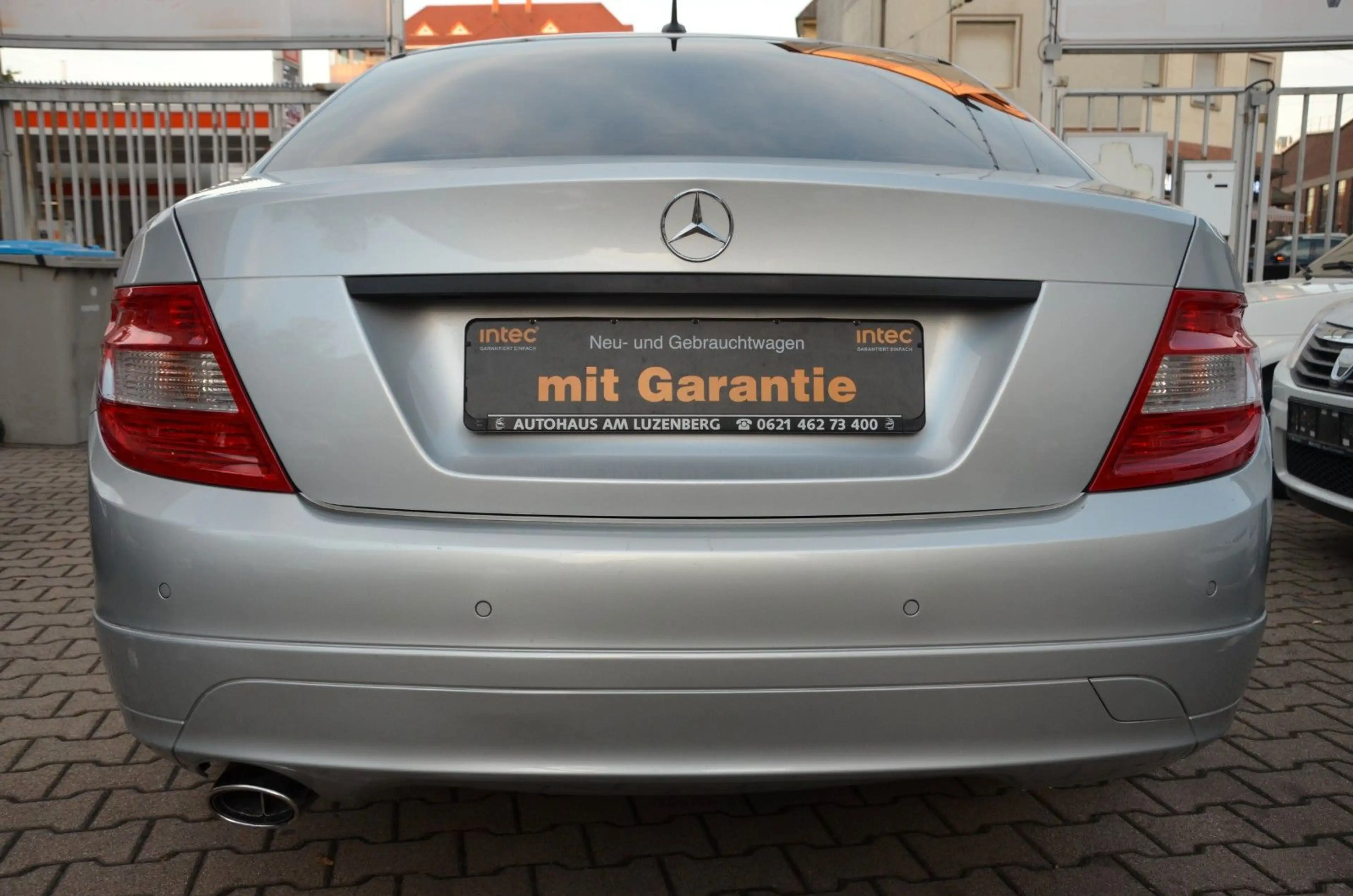 Mercedes-Benz C 220 Leder Navi PDC Tüv Neu Inspektion Neu — photo 14